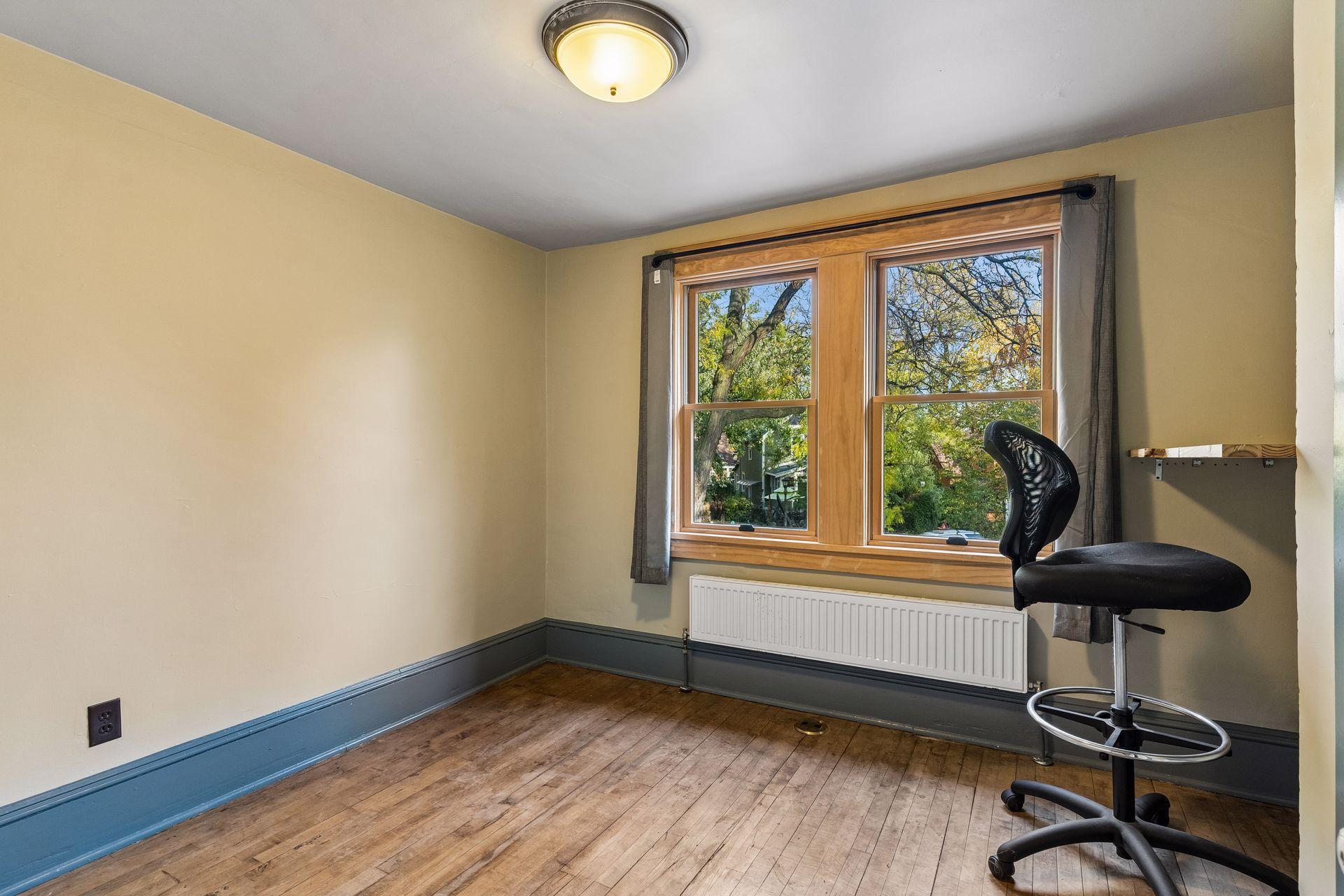 View of Residential at 1838 Englewood Avenue, Saint Paul MN 55104, Saint Paul (26 of 44) - Mike Wilen | Minnesota Team Real Estate