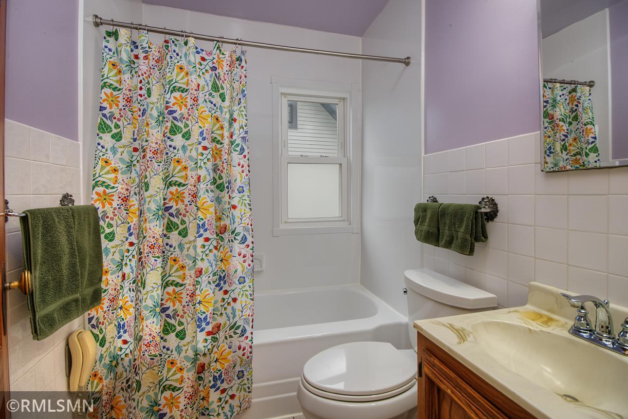 View of Residential at 1366 Van Buren Avenue, Saint Paul MN 55104, Saint Paul (41 of 58) - Mike Wilen | Minnesota Team Real Estate