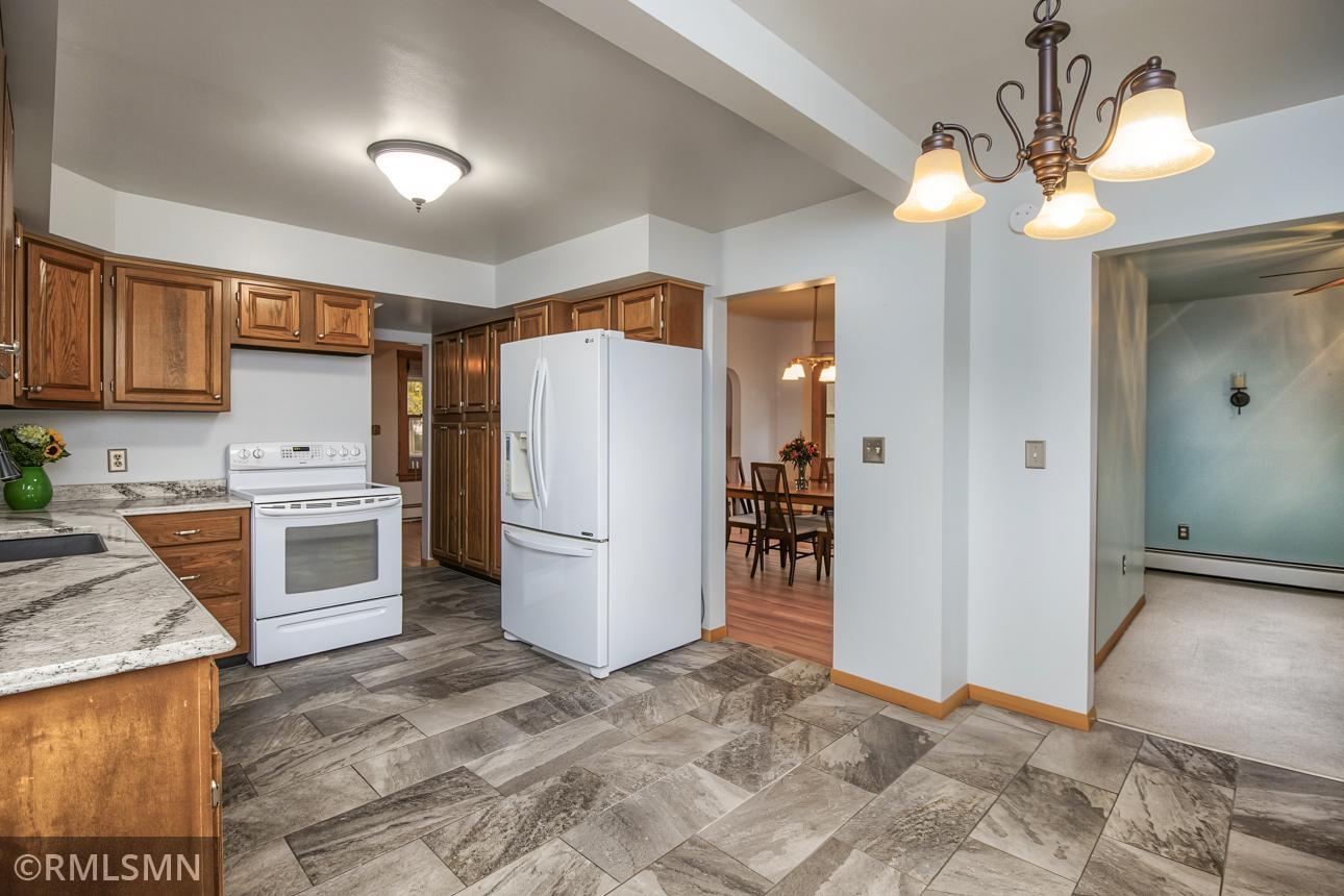 View of Residential at 1366 Van Buren Avenue, Saint Paul MN 55104, Saint Paul (23 of 58) - Mike Wilen | Minnesota Team Real Estate