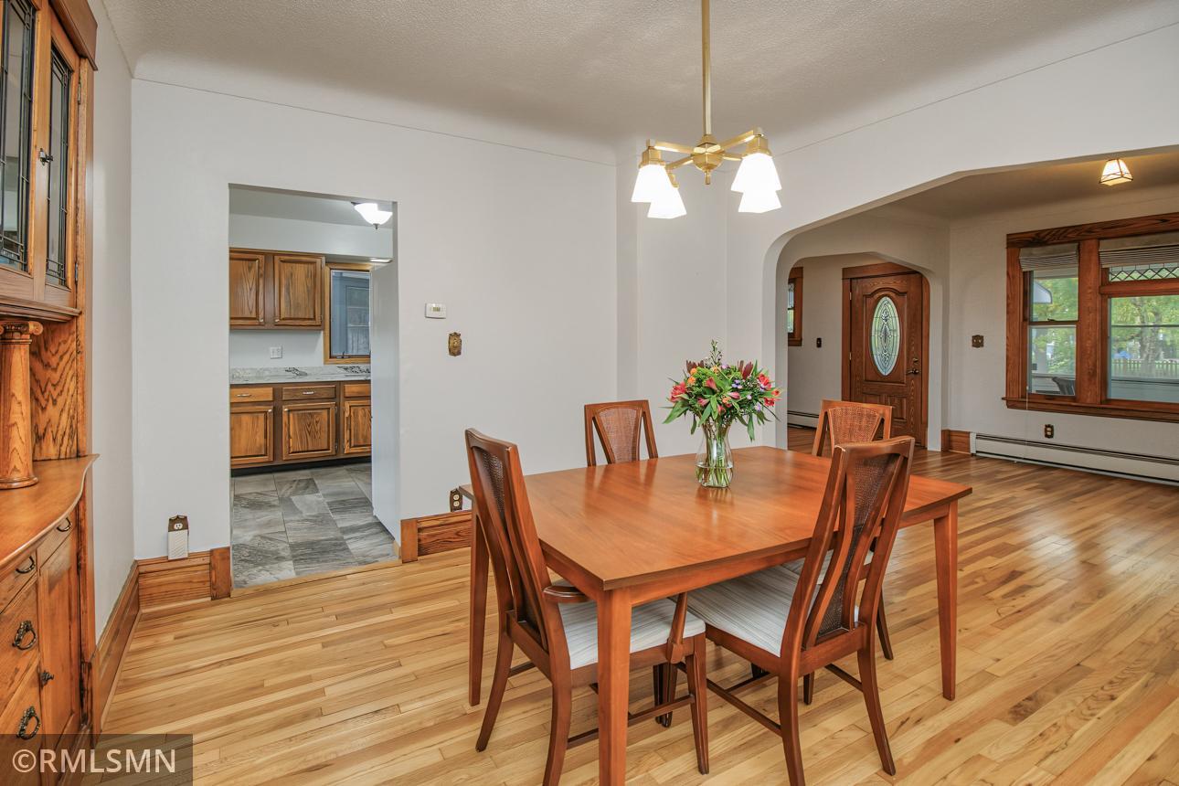 View of Residential at 1366 Van Buren Avenue, Saint Paul MN 55104, Saint Paul (18 of 58) - Mike Wilen | Minnesota Team Real Estate