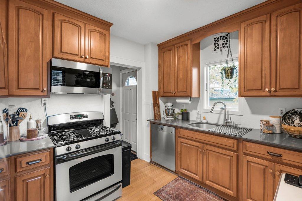 View of Residential at 4225 Oakland Avenue, Minneapolis MN 55407, Minneapolis (13 of 30) - Mike Wilen | Minnesota Team Real Estate