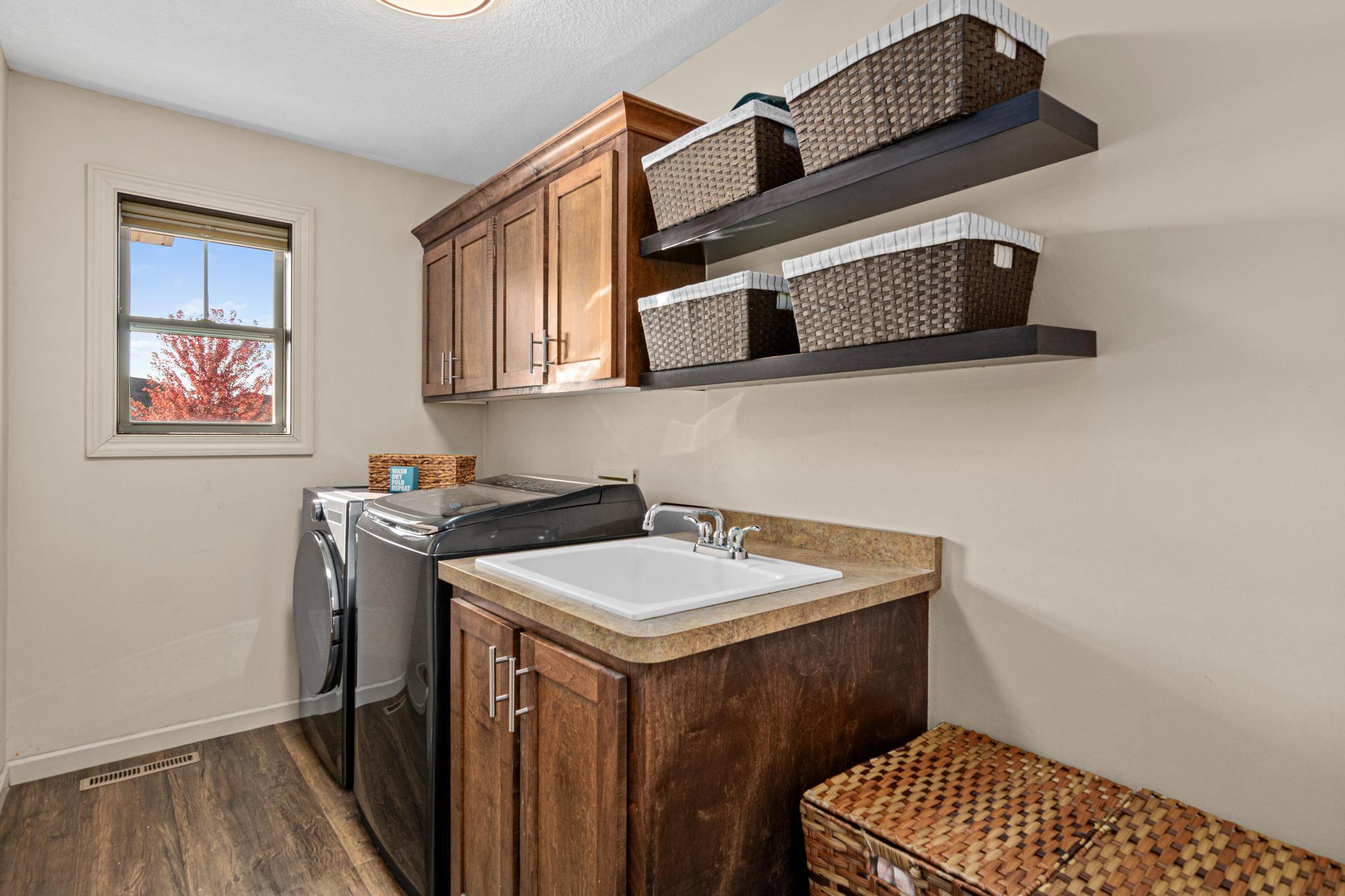 View of Residential at 643 Parkside Court, Eagan MN 55123, Eagan (14 of 79) - Mike Wilen | Minnesota Team Real Estate