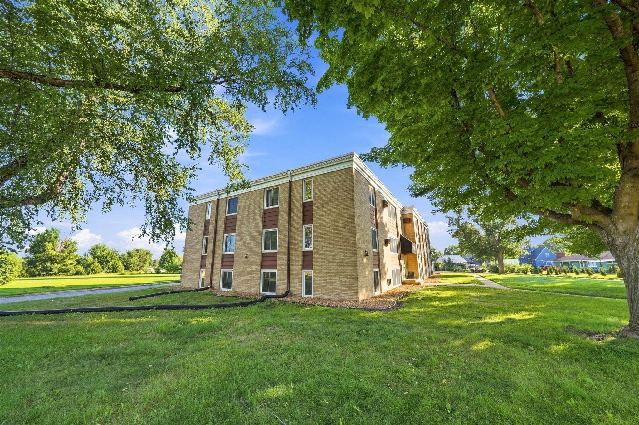 View of Commercial Sale at 500 Boright Street, Le Sueur MN 56058, Le Sueur (3 of 19) - Mike Wilen | Minnesota Team Real Estate