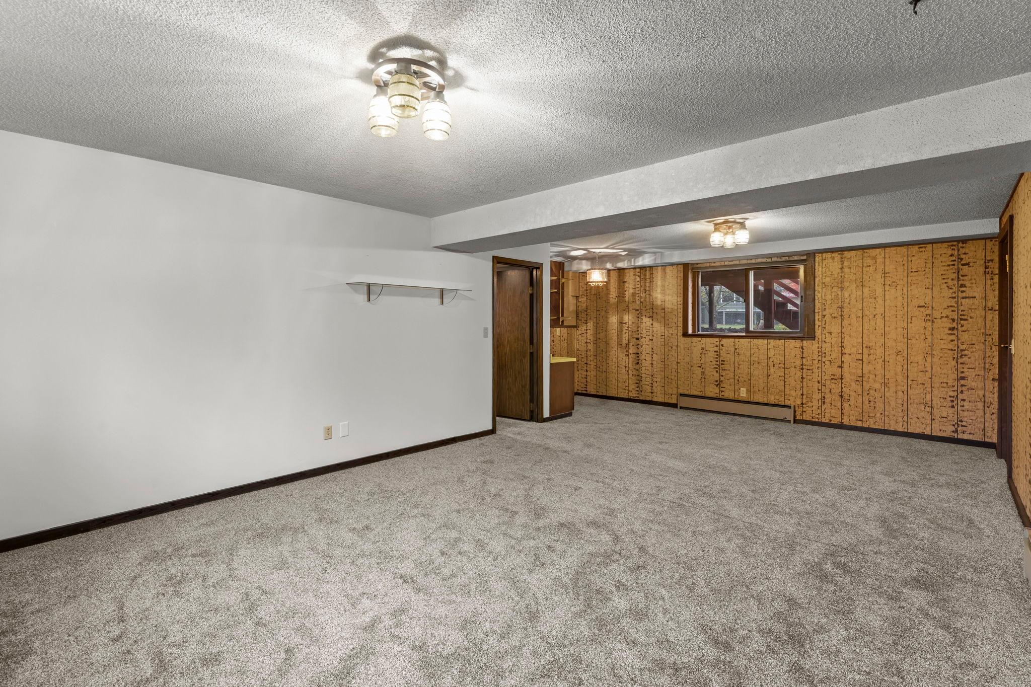 View of Residential at 2616 Ridge Lane, Mounds View MN 55112, Mounds View (28 of 30) - Mike Wilen | Minnesota Team Real Estate