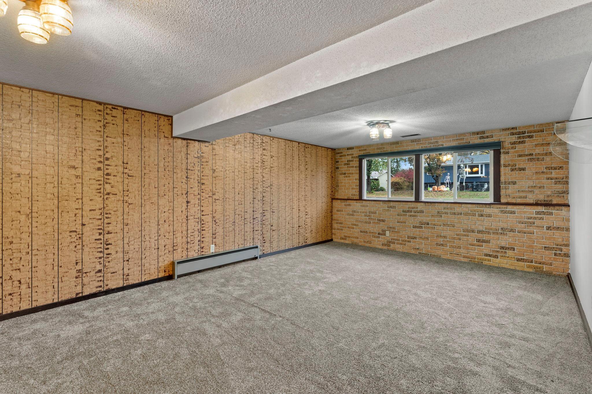 View of Residential at 2616 Ridge Lane, Mounds View MN 55112, Mounds View (25 of 30) - Mike Wilen | Minnesota Team Real Estate