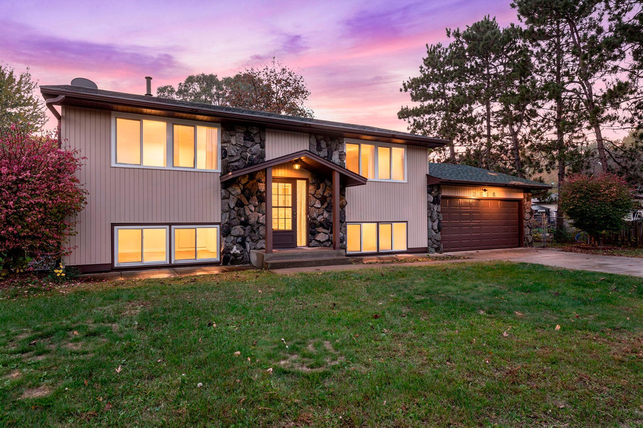 View of Residential at 2616 Ridge Lane, Mounds View MN 55112, Mounds View (2 of 30) - Mike Wilen | Minnesota Team Real Estate
