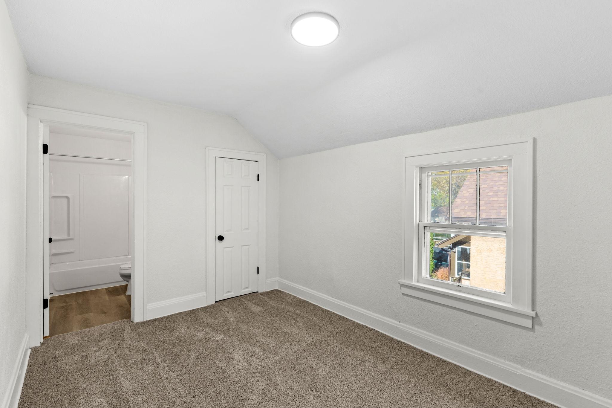 View of Residential at 339 Webster Street, Saint Paul MN 55102, Saint Paul (28 of 39) - Mike Wilen | Minnesota Team Real Estate