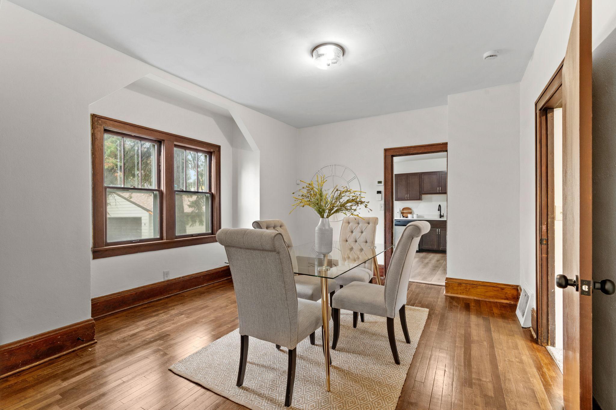 View of Residential at 339 Webster Street, Saint Paul MN 55102, Saint Paul (11 of 39) - Mike Wilen | Minnesota Team Real Estate