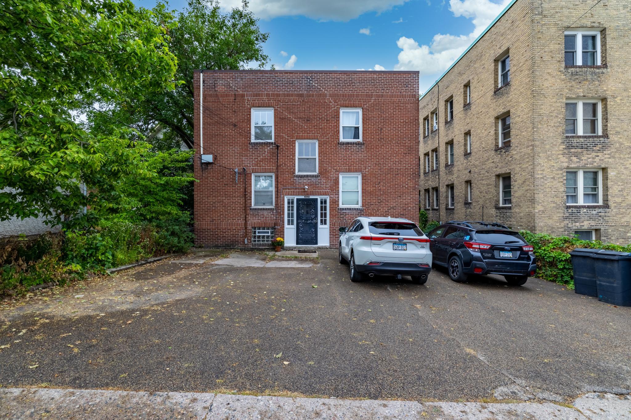 View of Residential at 3609 Aldrich Avenue #4, Minneapolis MN 55409, Minneapolis (21 of 22) - Mike Wilen | Minnesota Team Real Estate