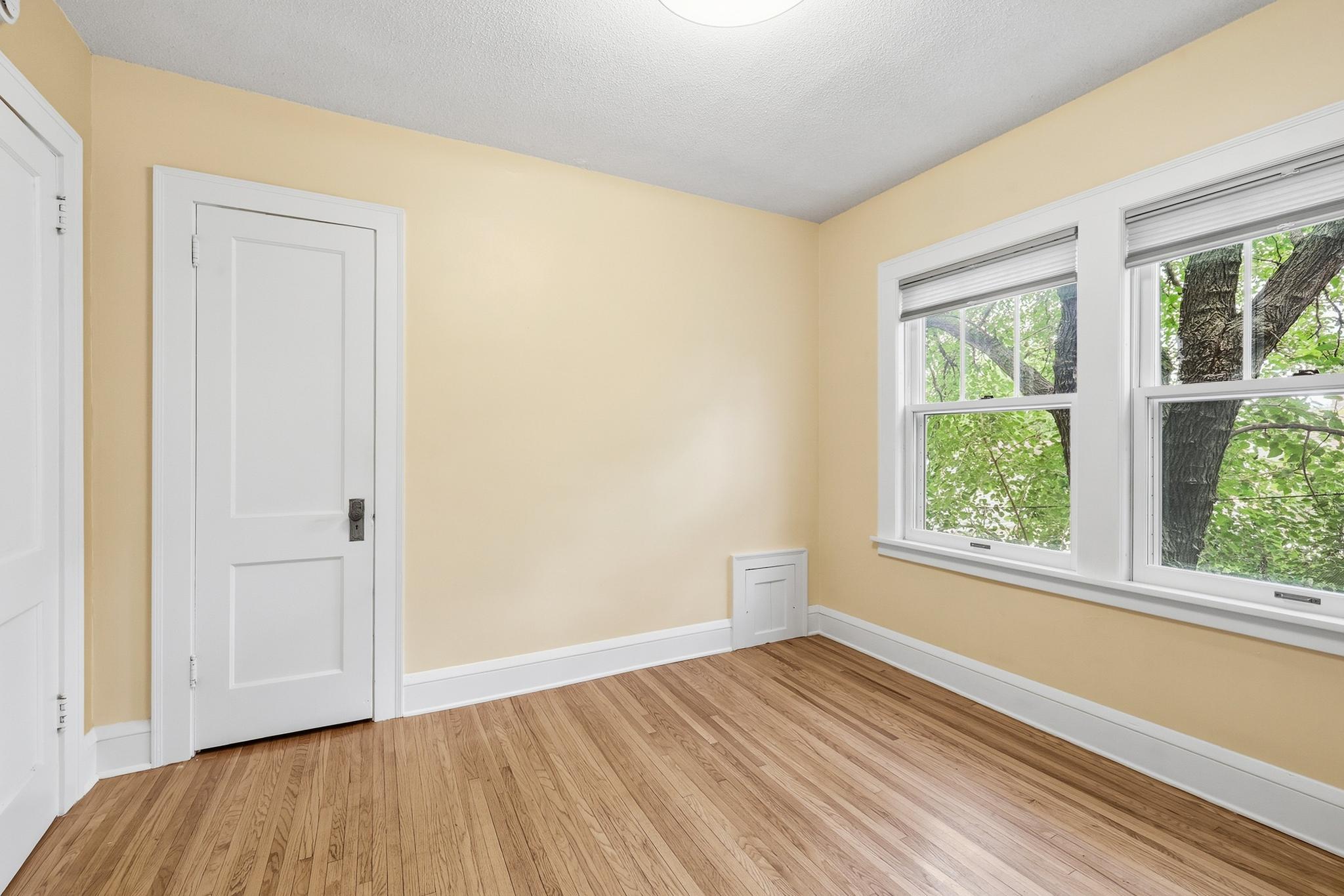 View of Residential at 3609 Aldrich Avenue #4, Minneapolis MN 55409, Minneapolis (14 of 22) - Mike Wilen | Minnesota Team Real Estate