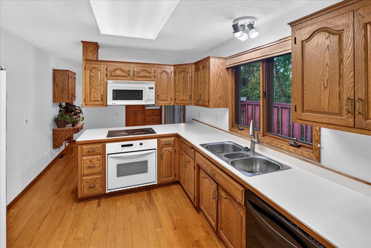 View of Residential at 2305 115th Street, Burnsville MN 55337, Burnsville (15 of 34) - Mike Wilen | Minnesota Team Real Estate
