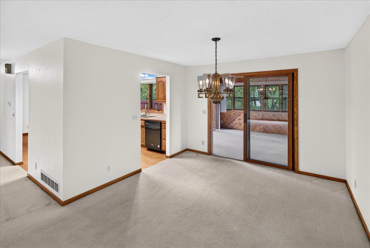 View of Residential at 2305 115th Street, Burnsville MN 55337, Burnsville (11 of 34) - Mike Wilen | Minnesota Team Real Estate