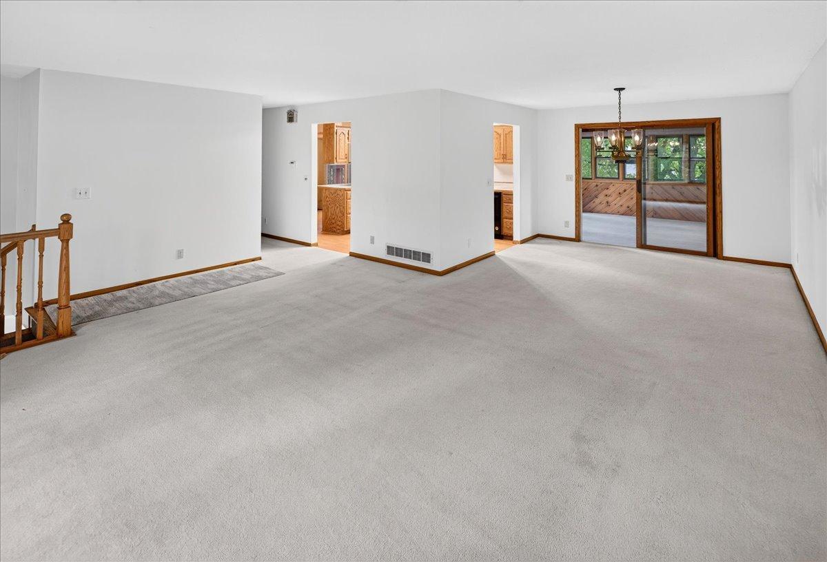 View of Residential at 2305 115th Street, Burnsville MN 55337, Burnsville (9 of 34) - Mike Wilen | Minnesota Team Real Estate