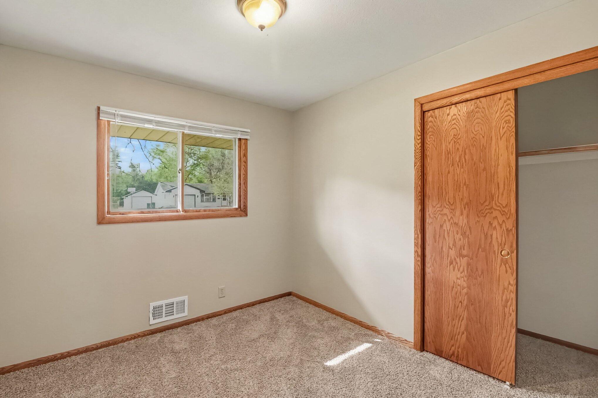 View of Residential at 3106 64th Avenue, Brooklyn Center MN 55429, Brooklyn Center (16 of 24) - Mike Wilen | Minnesota Team Real Estate