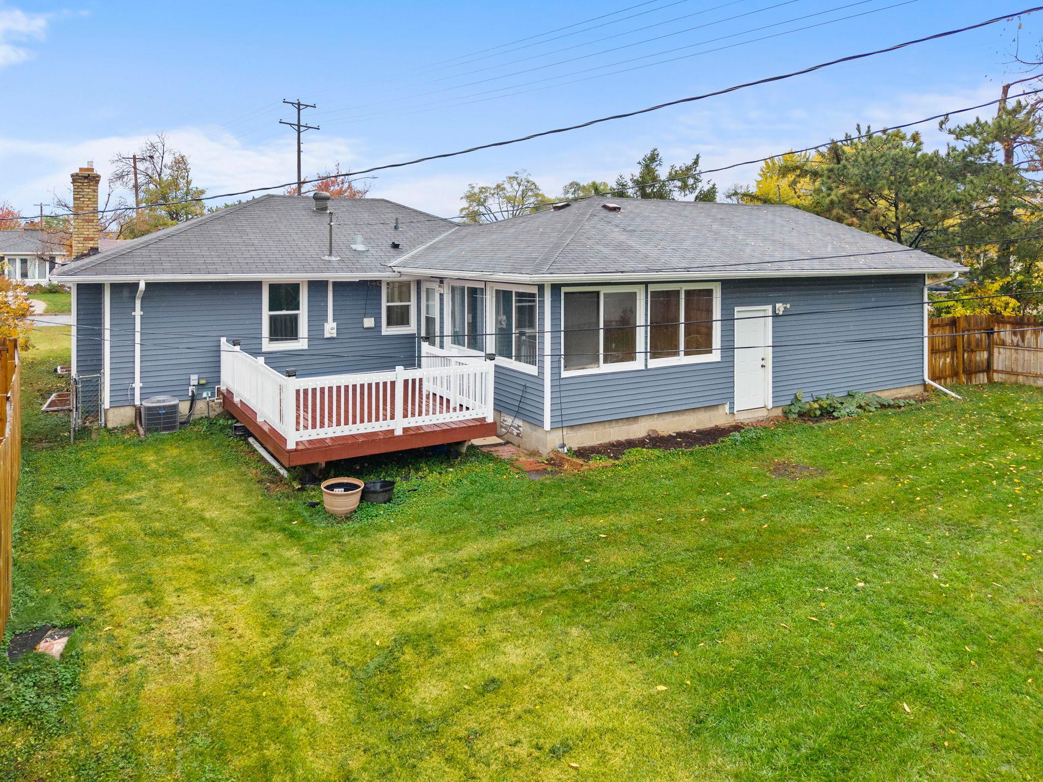 View of Residential at 3715 Rhode Island Avenue, Saint Louis Park MN 55426, Saint Louis Park (24 of 25) - Mike Wilen | Minnesota Team Real Estate