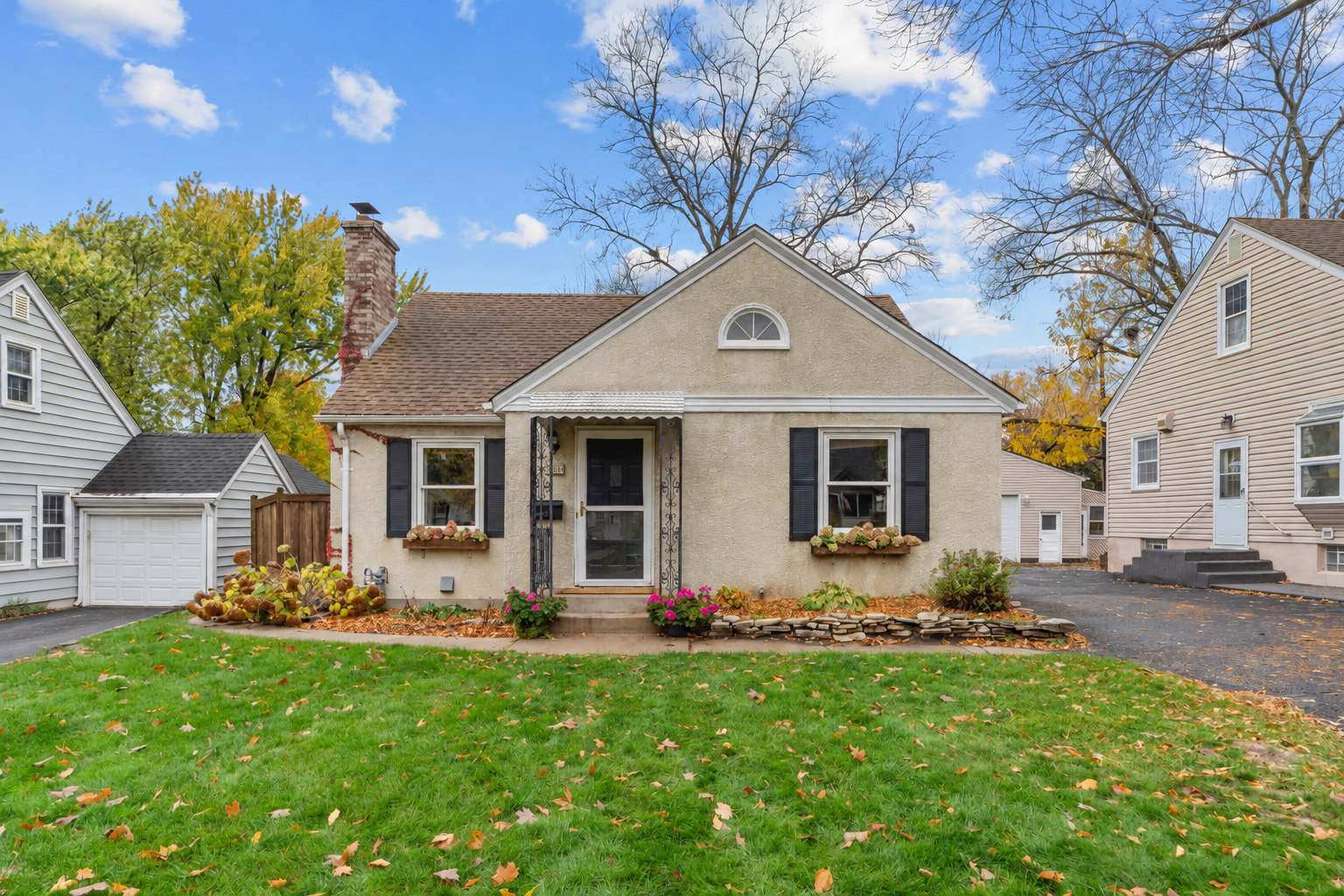 View of Single Family at 3316 Zarthan Avenue, Saint Louis Park - Mike Wilen | Minnesota Team Real Estate