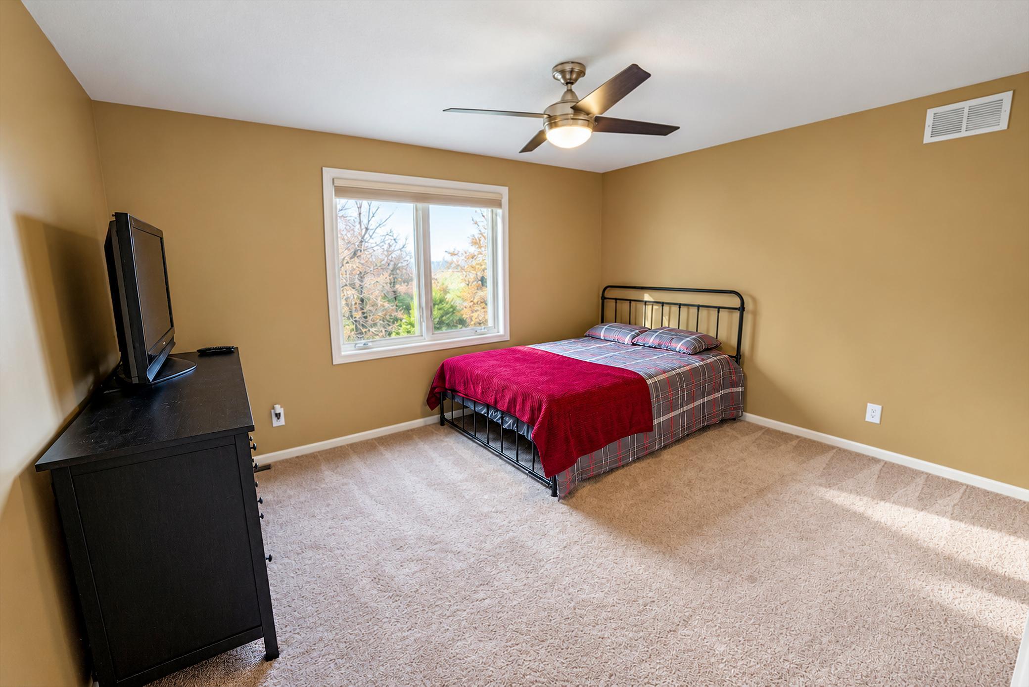 View of Residential at 6228 Oxford Road, Shakopee MN 55379, Shakopee (23 of 48) - Mike Wilen | Minnesota Team Real Estate