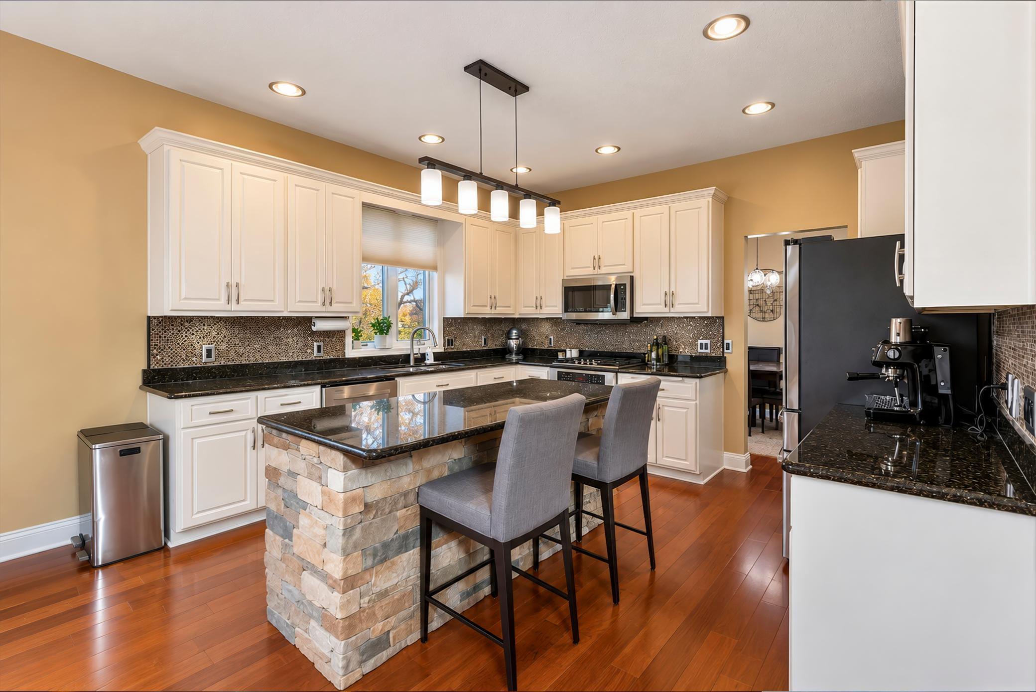 View of Residential at 6228 Oxford Road, Shakopee MN 55379, Shakopee (11 of 48) - Mike Wilen | Minnesota Team Real Estate