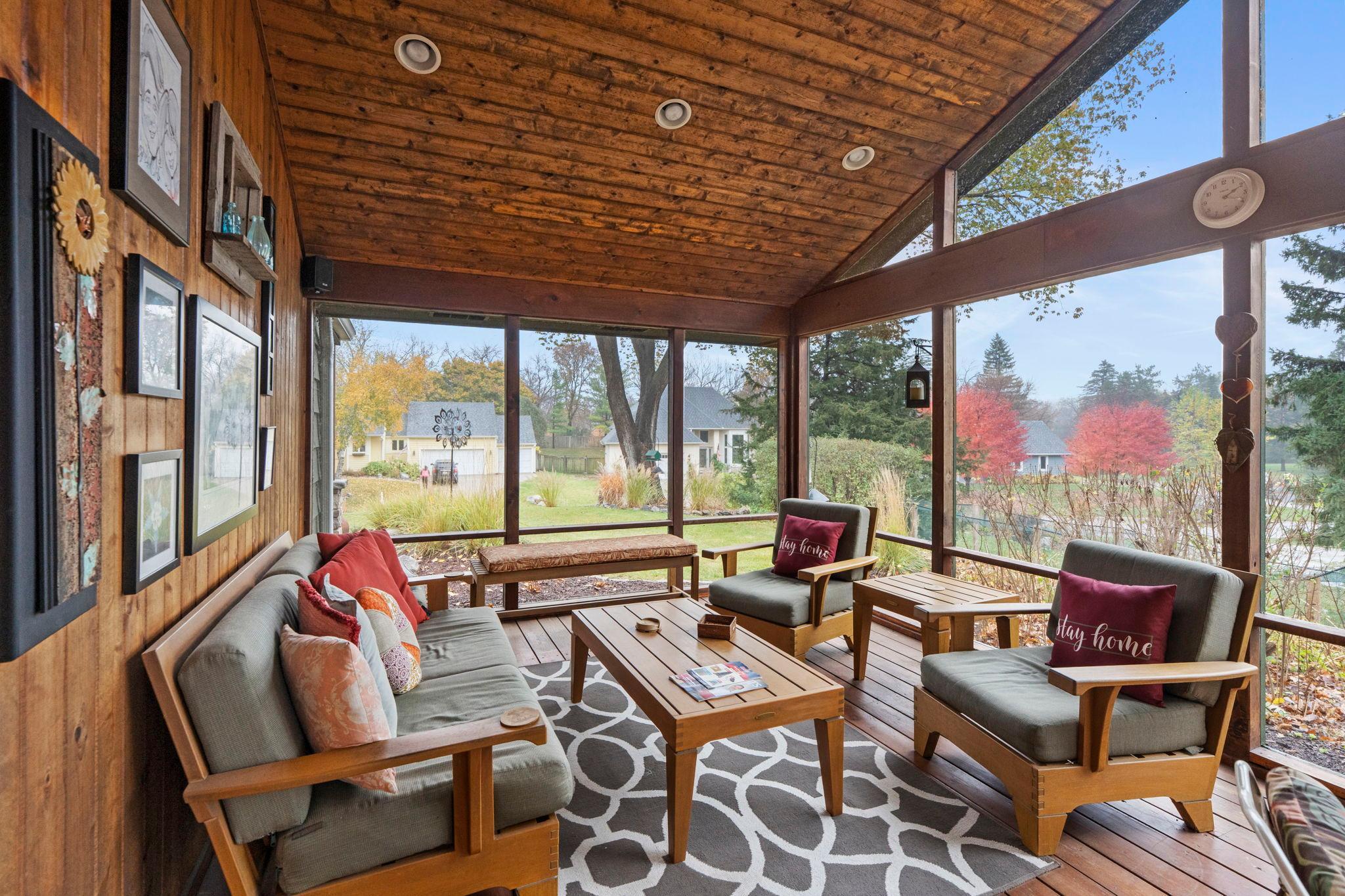 View of Residential at 6800 Brule Circle, Chanhassen MN 55317, Chanhassen (13 of 53) - Mike Wilen | Minnesota Team Real Estate