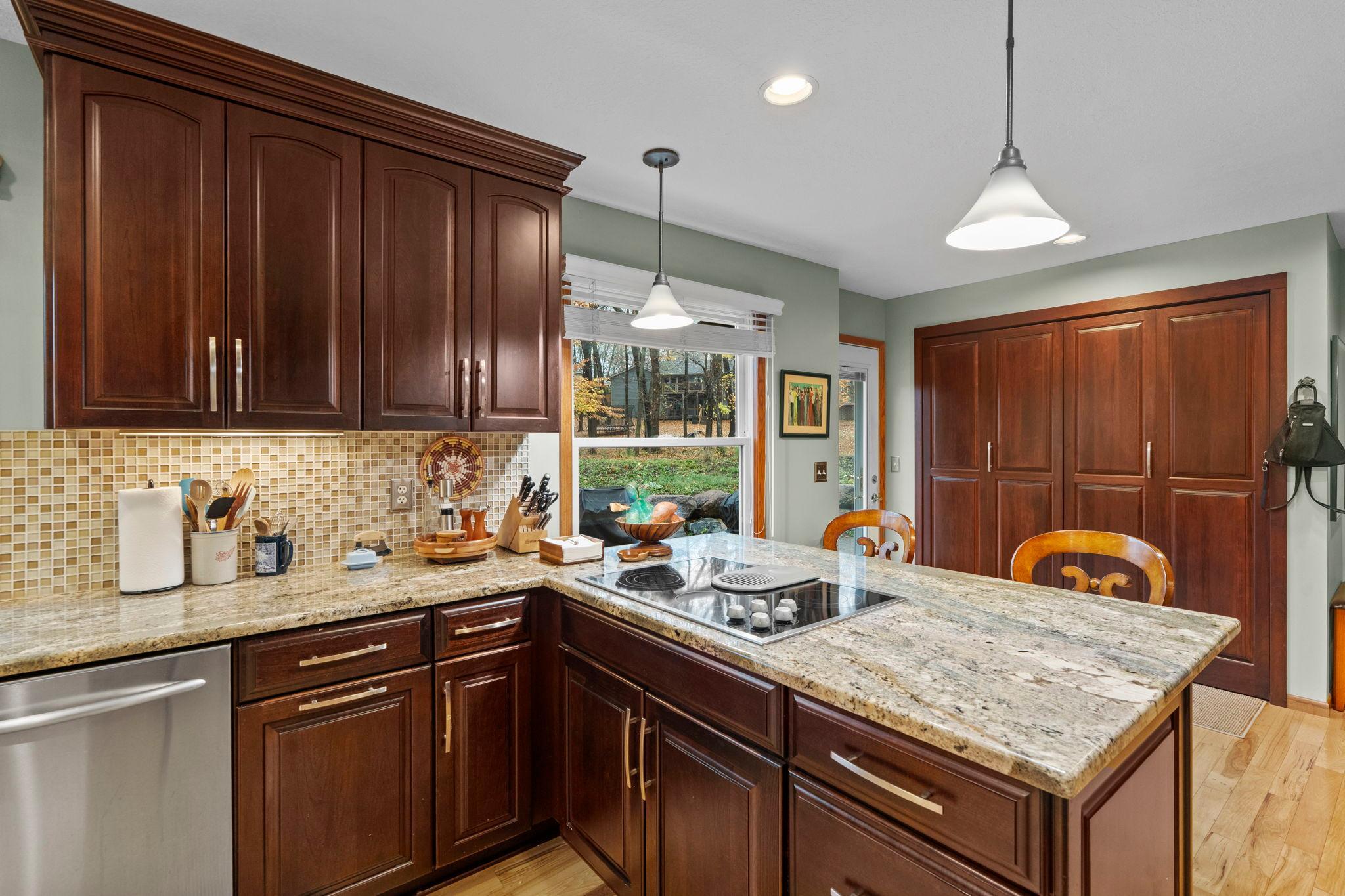 View of Residential at 6800 Brule Circle, Chanhassen MN 55317, Chanhassen (19 of 53) - Mike Wilen | Minnesota Team Real Estate