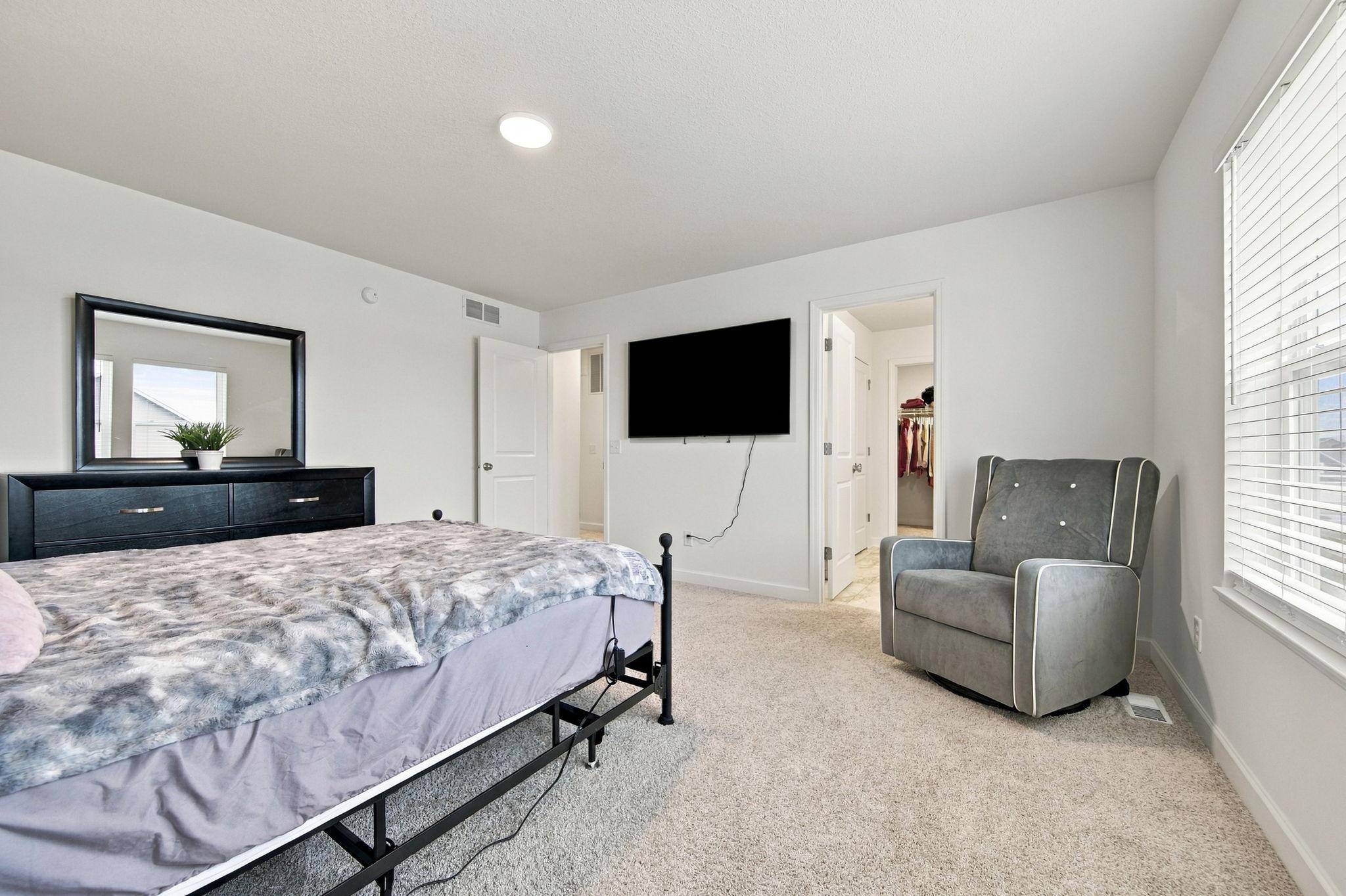 View of Residential at 10760 Henslowe Avenue, Cottage Grove MN 55016, Cottage Grove (22 of 39) - Mike Wilen | Minnesota Team Real Estate
