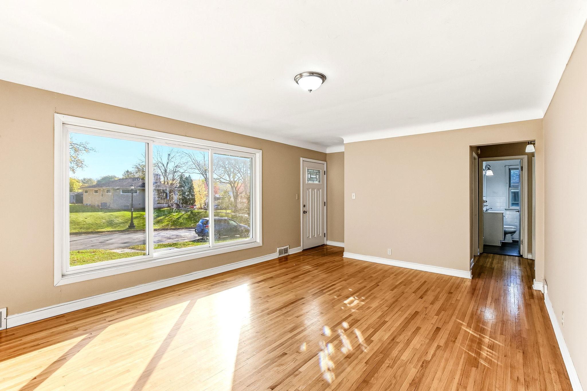 View of Residential at 1629 Hazel Street, Saint Paul MN 55119, Saint Paul (3 of 27) - Mike Wilen | Minnesota Team Real Estate