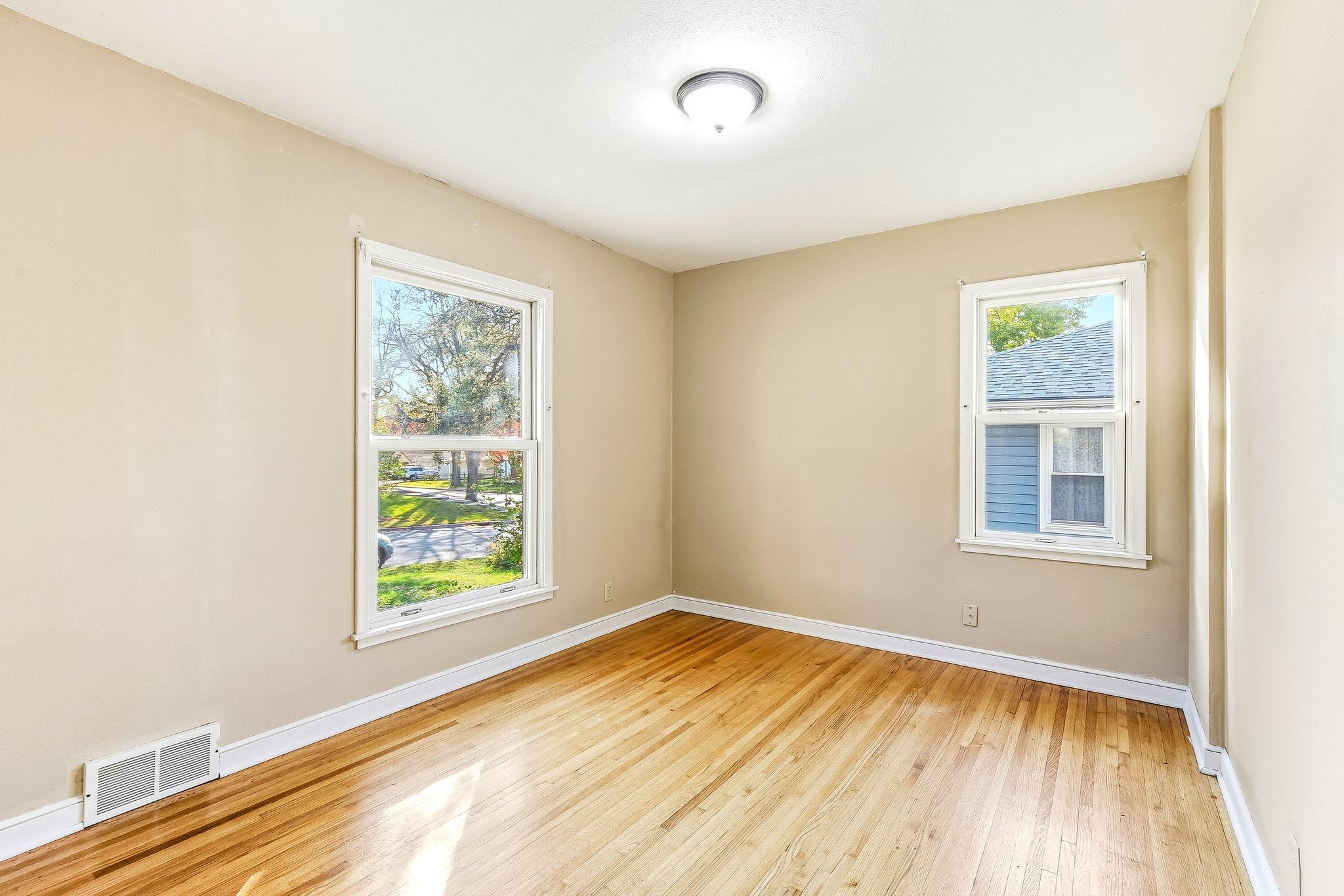 View of Residential at 1629 Hazel Street, Saint Paul MN 55119, Saint Paul (13 of 27) - Mike Wilen | Minnesota Team Real Estate
