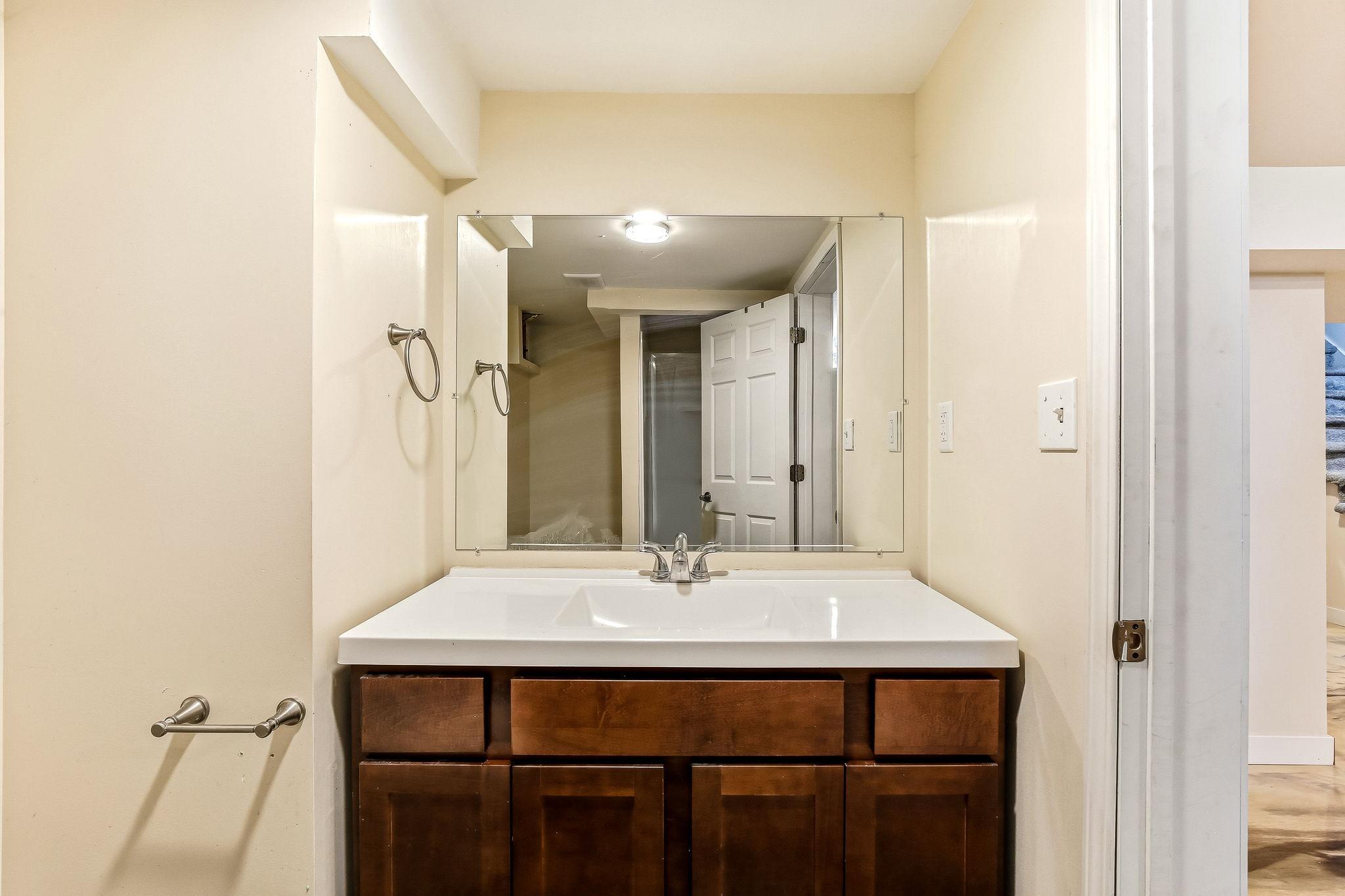 View of Residential at 1629 Hazel Street, Saint Paul MN 55119, Saint Paul (19 of 27) - Mike Wilen | Minnesota Team Real Estate