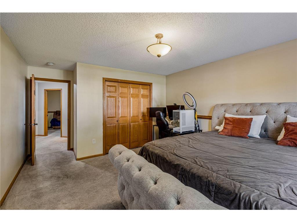 View of Residential at 1016 Lilac Court, Shakopee MN 55379, Shakopee (34 of 44) - Mike Wilen | Minnesota Team Real Estate