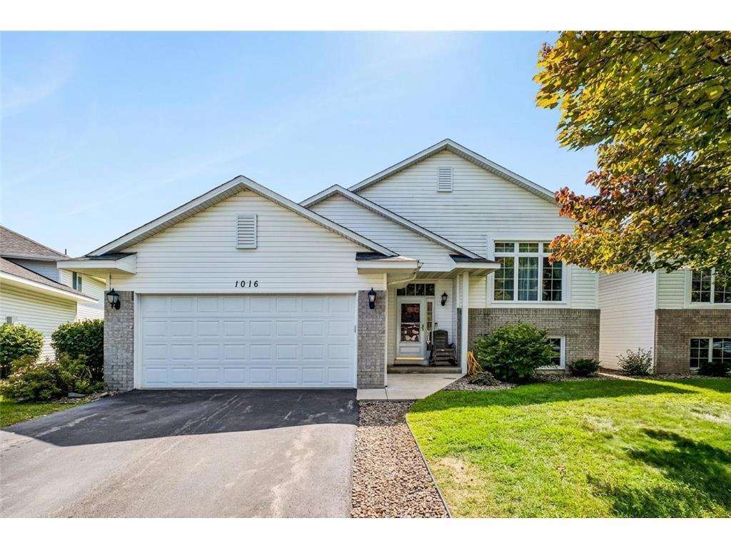 View of Single Family at 1016 Lilac Court, Shakopee - Mike Wilen | Minnesota Team Real Estate