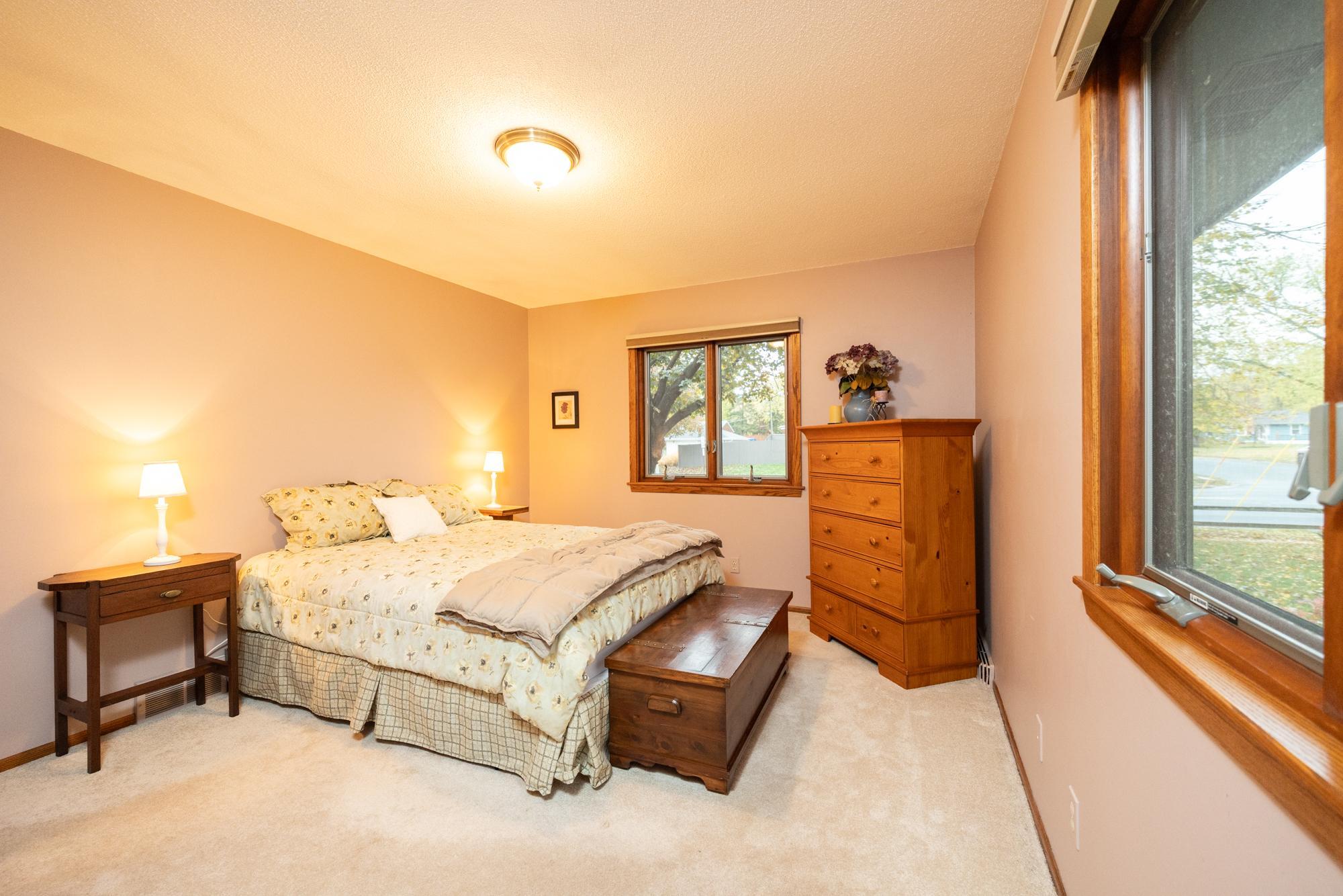 View of Residential at 2420 106th Street, Bloomington MN 55431, Bloomington (10 of 31) - Mike Wilen | Minnesota Team Real Estate