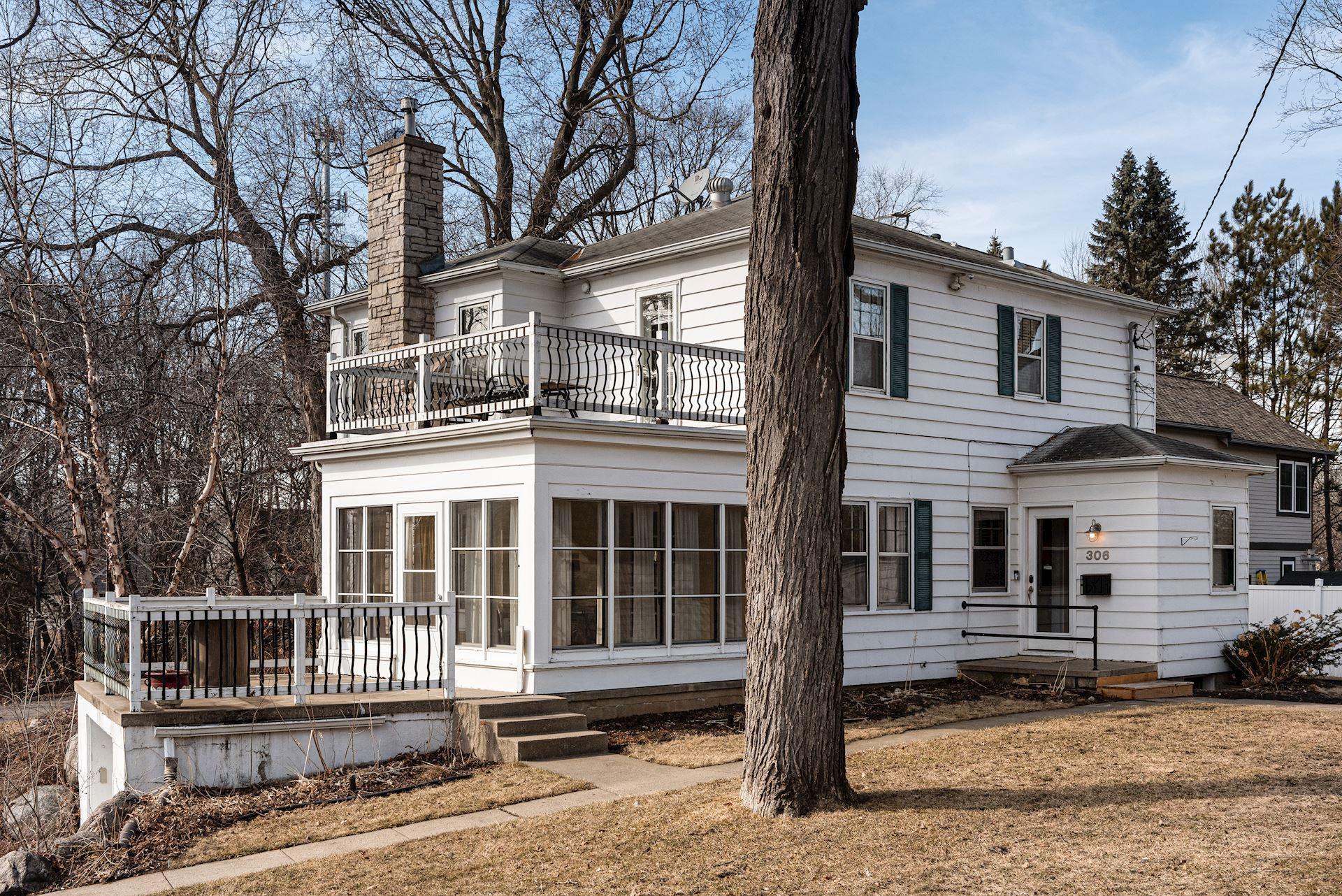 View of Residential at 306 Barry Avenue, Wayzata MN 55391, Wayzata (34 of 37) - Mike Wilen | Minnesota Team Real Estate