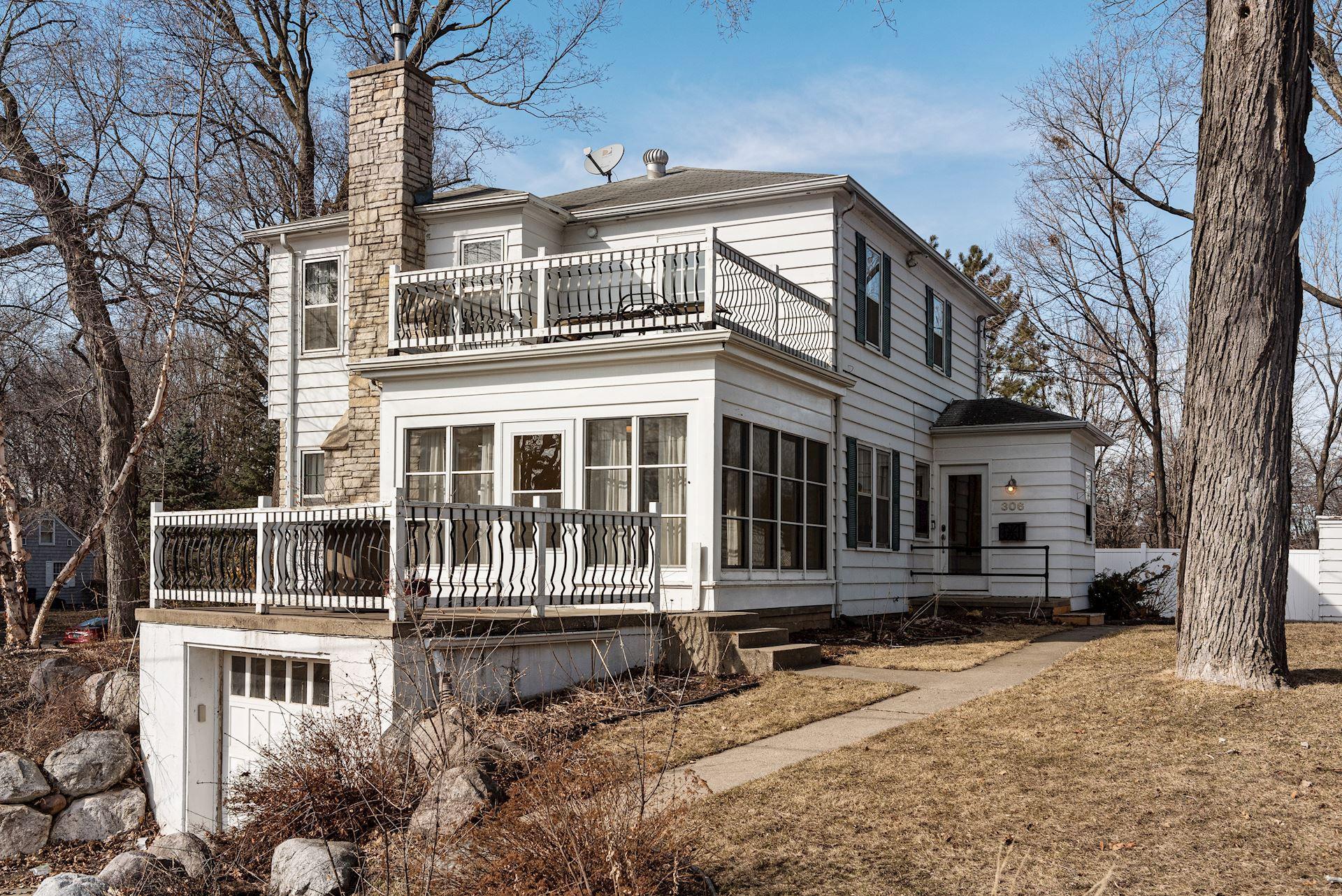 View of Residential at 306 Barry Avenue, Wayzata MN 55391, Wayzata (33 of 37) - Mike Wilen | Minnesota Team Real Estate