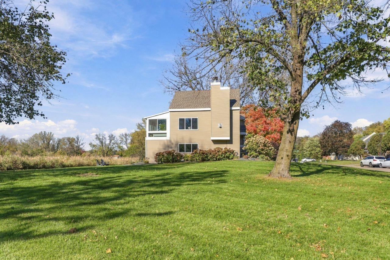 View of Residential at 8942 Preserve Boulevard, Eden Prairie MN 55347, Eden Prairie (48 of 65) - Mike Wilen | Minnesota Team Real Estate