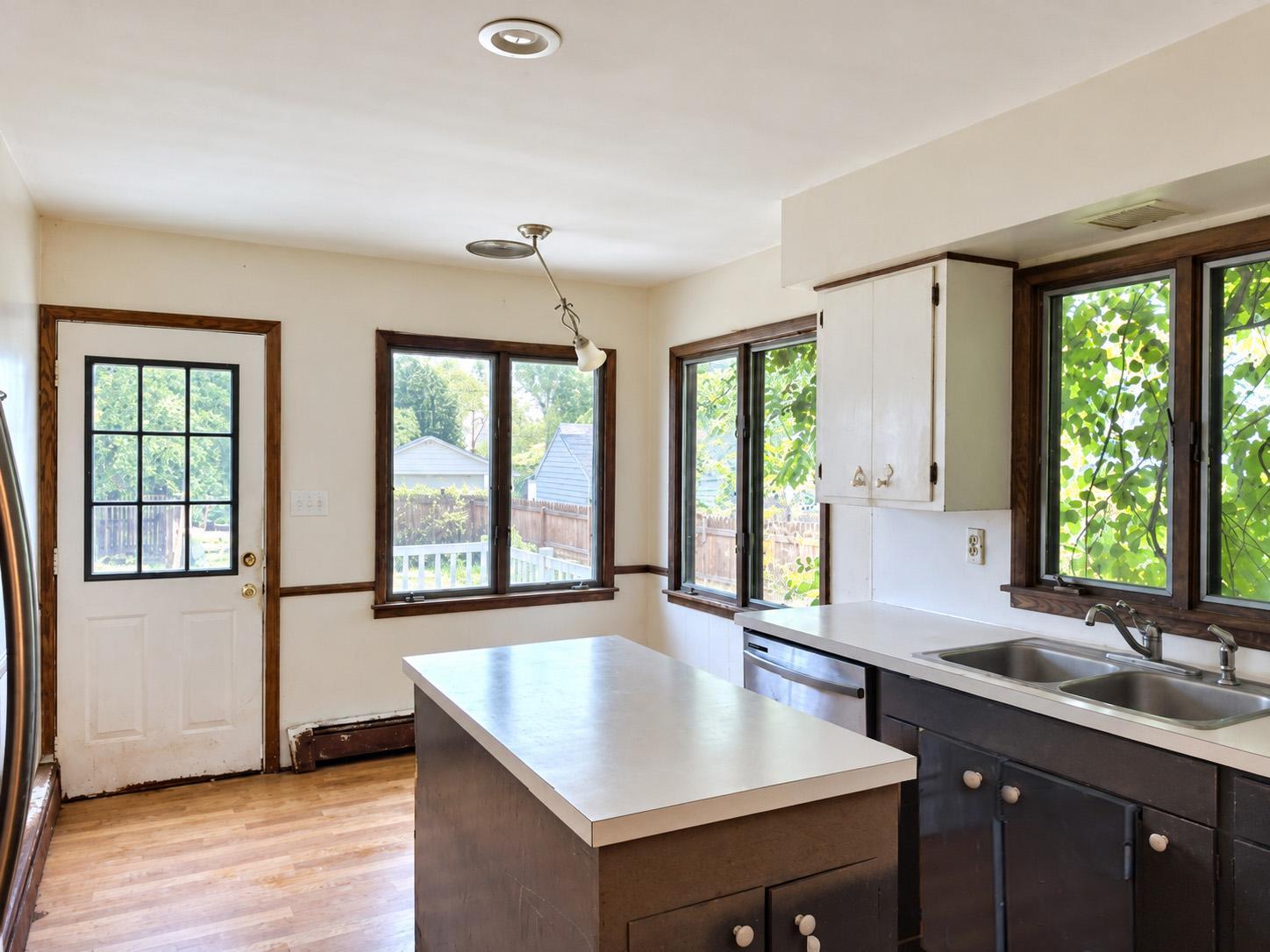 View of Residential at 219 4th Street, Le Sueur MN 56058, Le Sueur (8 of 18) - Mike Wilen | Minnesota Team Real Estate
