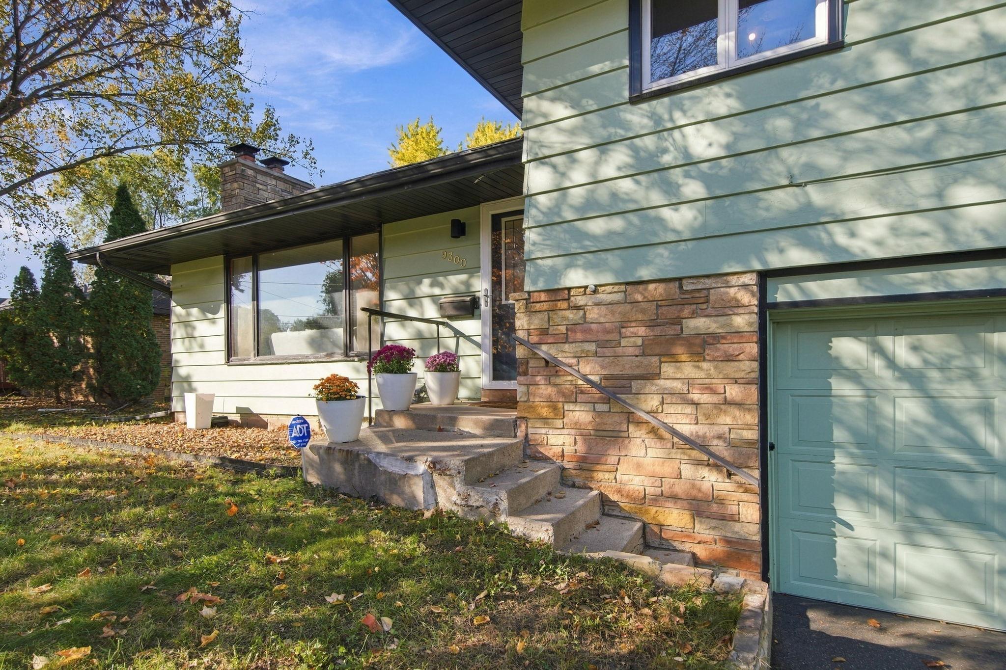 View of Residential at 9300 Blaisdell Avenue, Bloomington MN 55420, Bloomington (6 of 47) - Mike Wilen | Minnesota Team Real Estate
