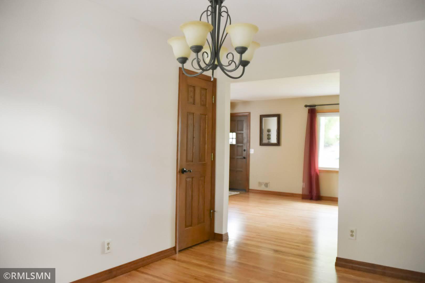 View of Residential at 6712 26th Street, Saint Louis Park MN 55426, Saint Louis Park (26 of 58) - Mike Wilen | Minnesota Team Real Estate