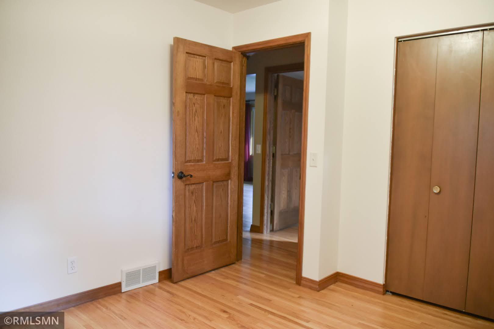 View of Residential at 6712 26th Street, Saint Louis Park MN 55426, Saint Louis Park (21 of 58) - Mike Wilen | Minnesota Team Real Estate