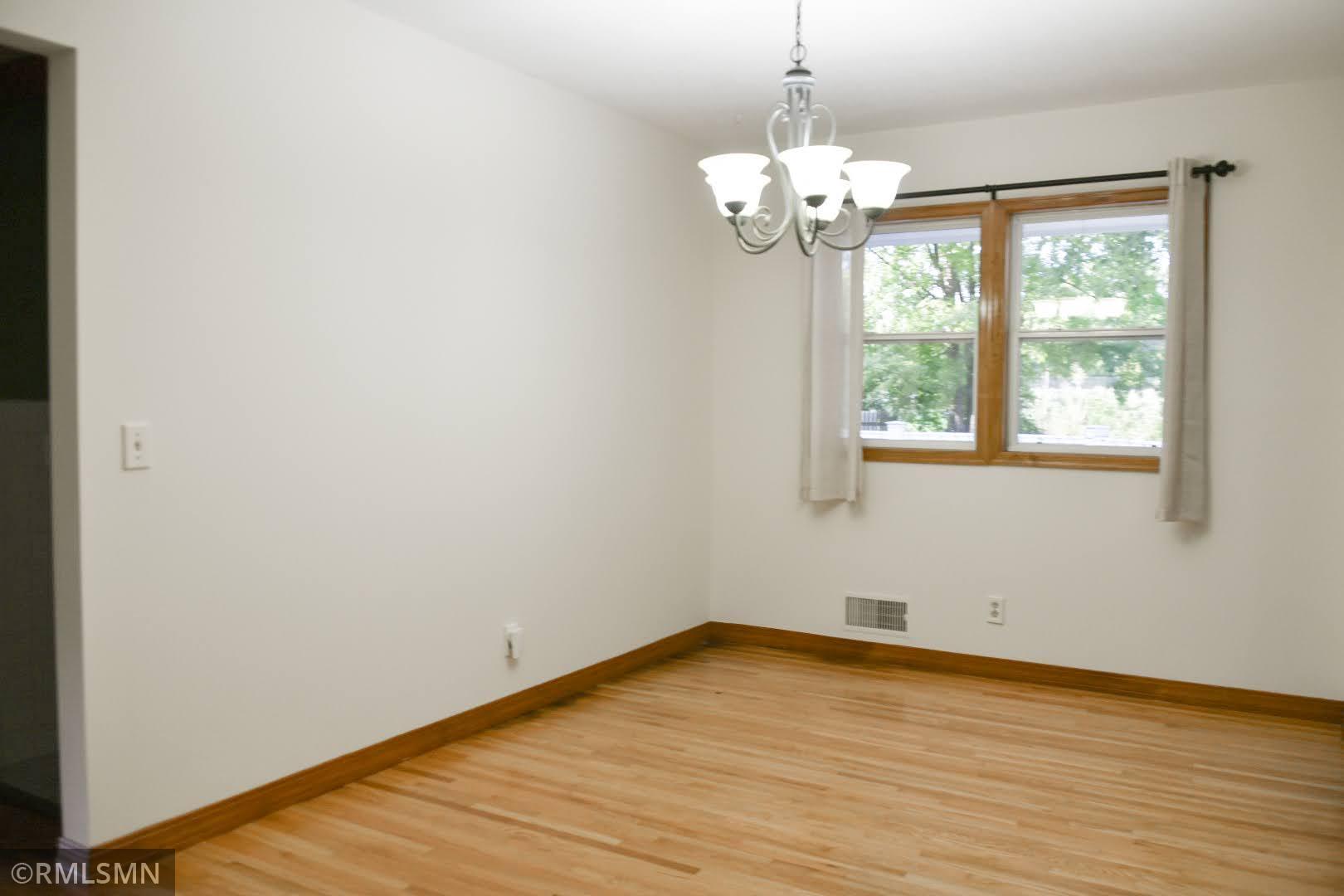 View of Residential at 6712 26th Street, Saint Louis Park MN 55426, Saint Louis Park (23 of 58) - Mike Wilen | Minnesota Team Real Estate