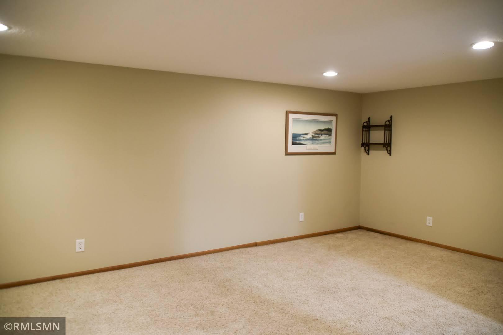 View of Residential at 6712 26th Street, Saint Louis Park MN 55426, Saint Louis Park (33 of 58) - Mike Wilen | Minnesota Team Real Estate