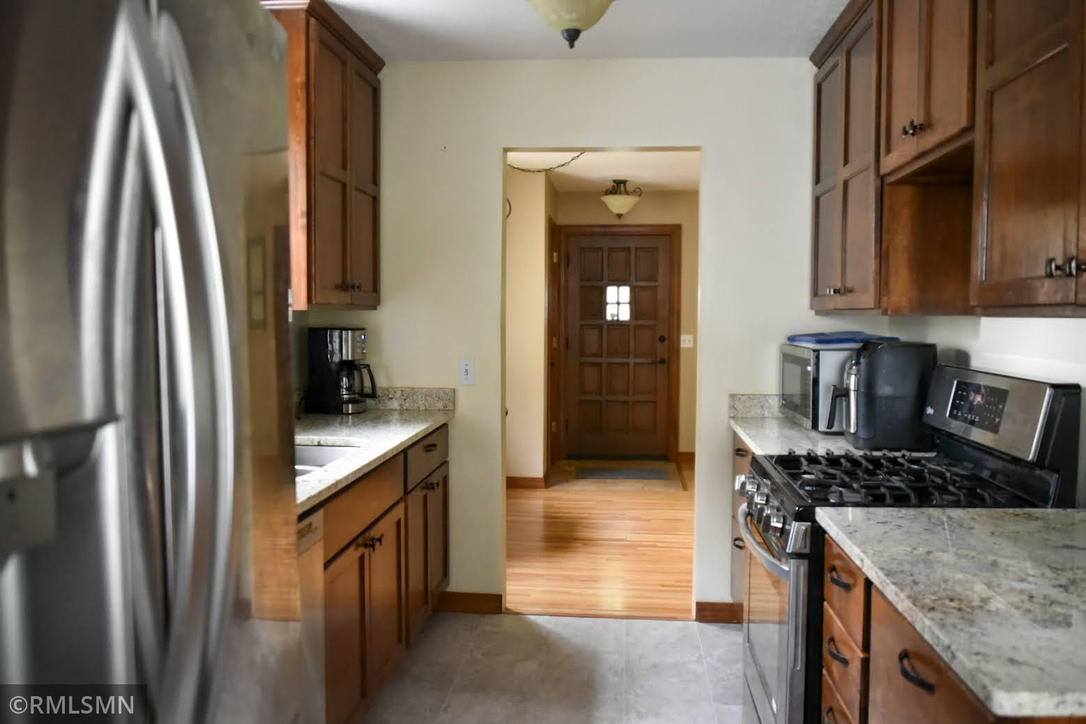 View of Residential at 6712 26th Street, Saint Louis Park MN 55426, Saint Louis Park (6 of 58) - Mike Wilen | Minnesota Team Real Estate