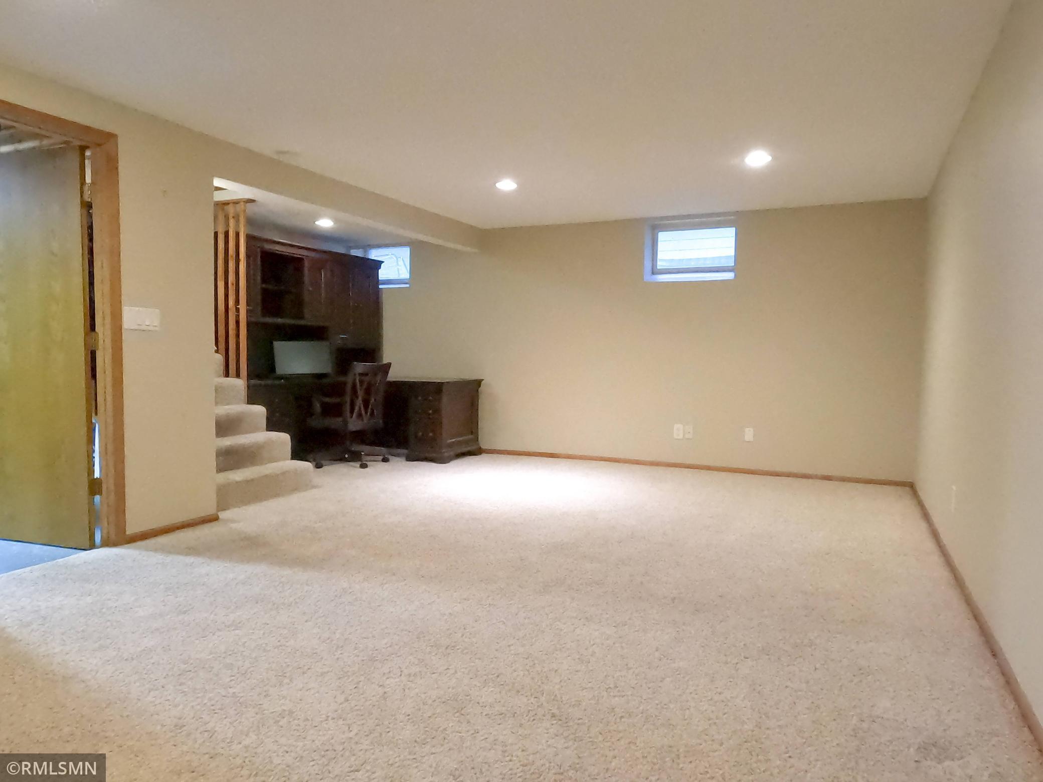 View of Residential at 6712 26th Street, Saint Louis Park MN 55426, Saint Louis Park (29 of 58) - Mike Wilen | Minnesota Team Real Estate