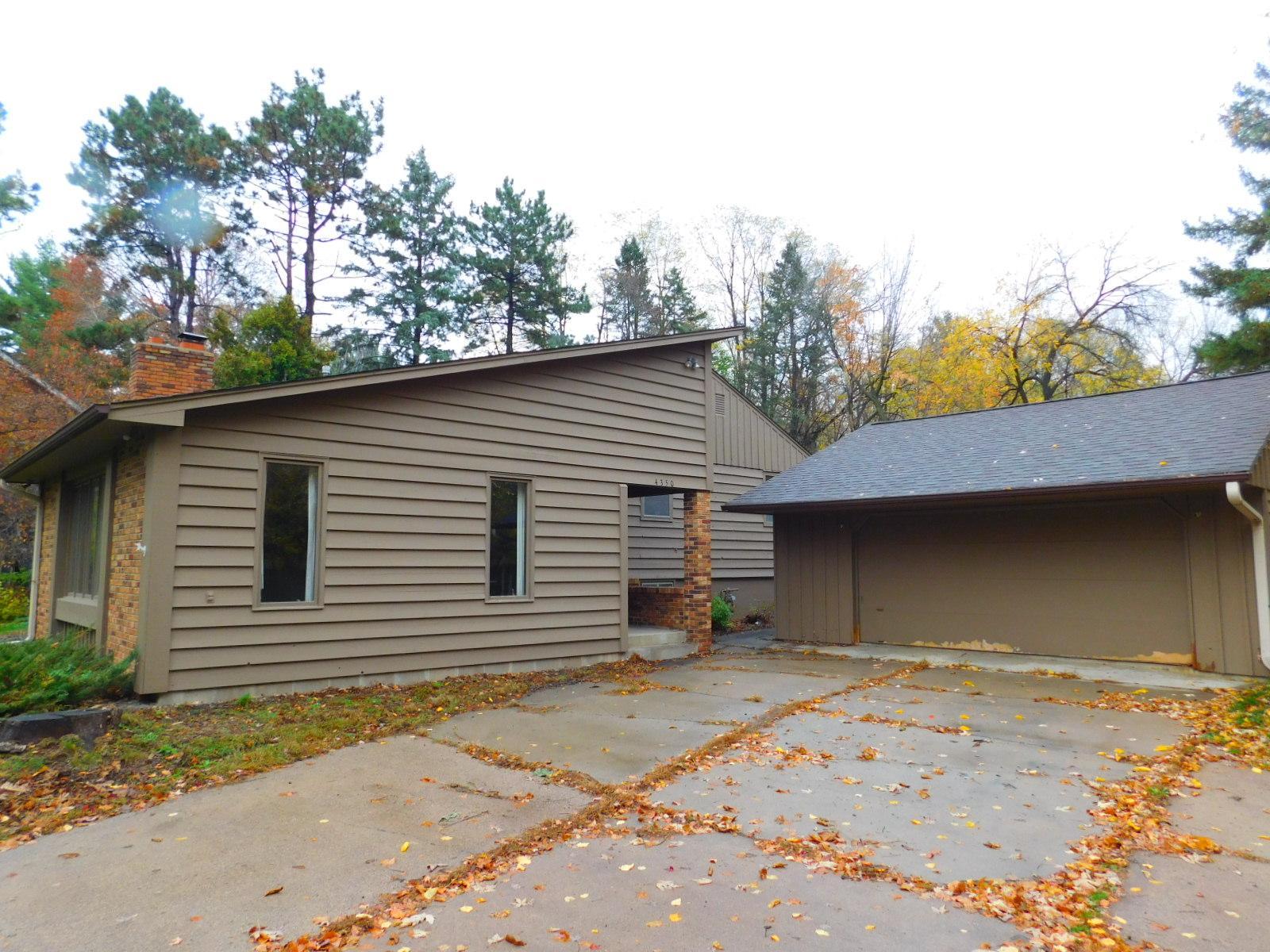 View of Residential at 4350 Hamline Avenue, Arden Hills MN 55112, Arden Hills (4 of 38) - Mike Wilen | Minnesota Team Real Estate