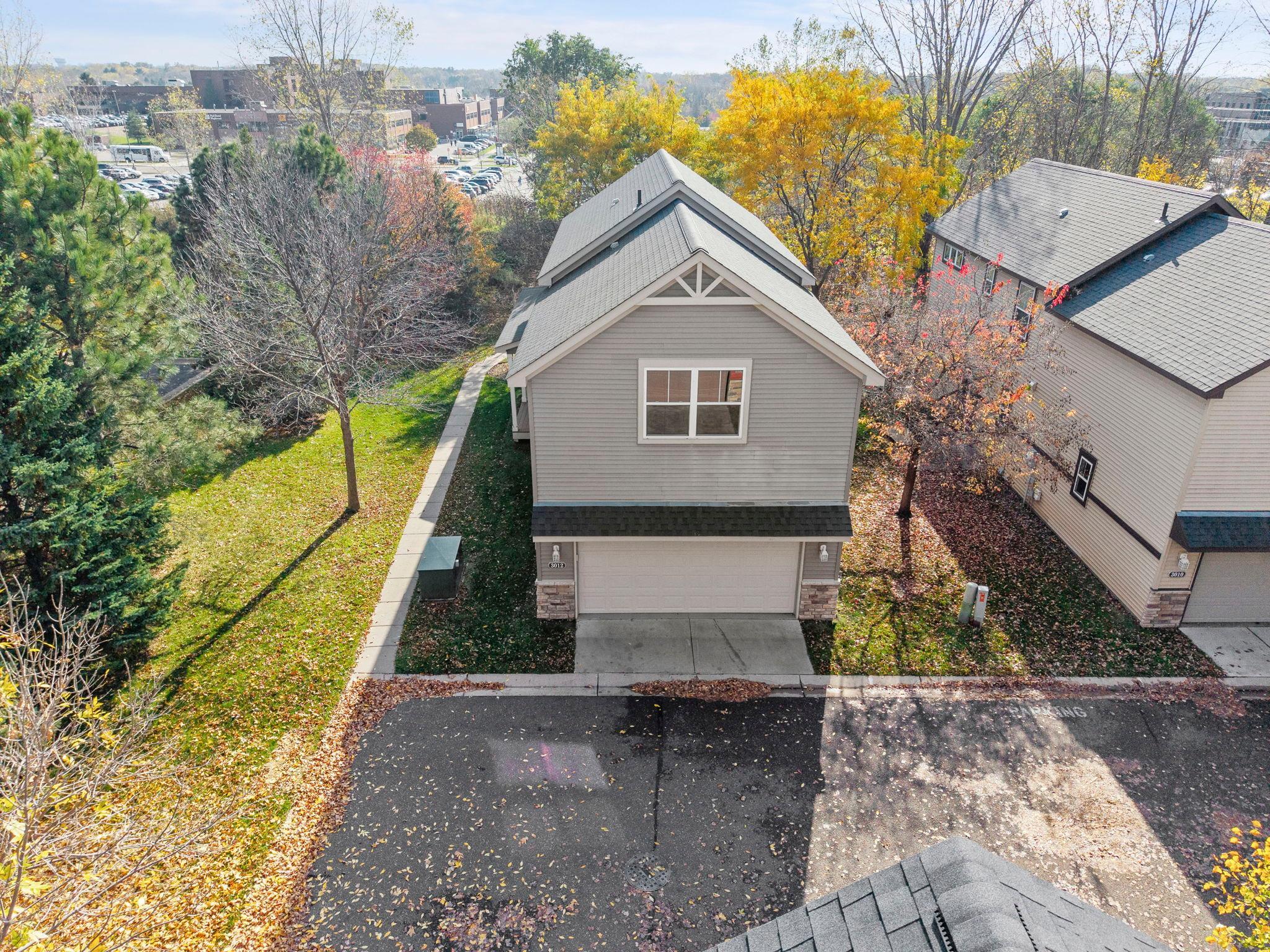 View of Residential at 3012 Cottage Lane, Maplewood MN 55109, Maplewood (38 of 42) - Mike Wilen | Minnesota Team Real Estate