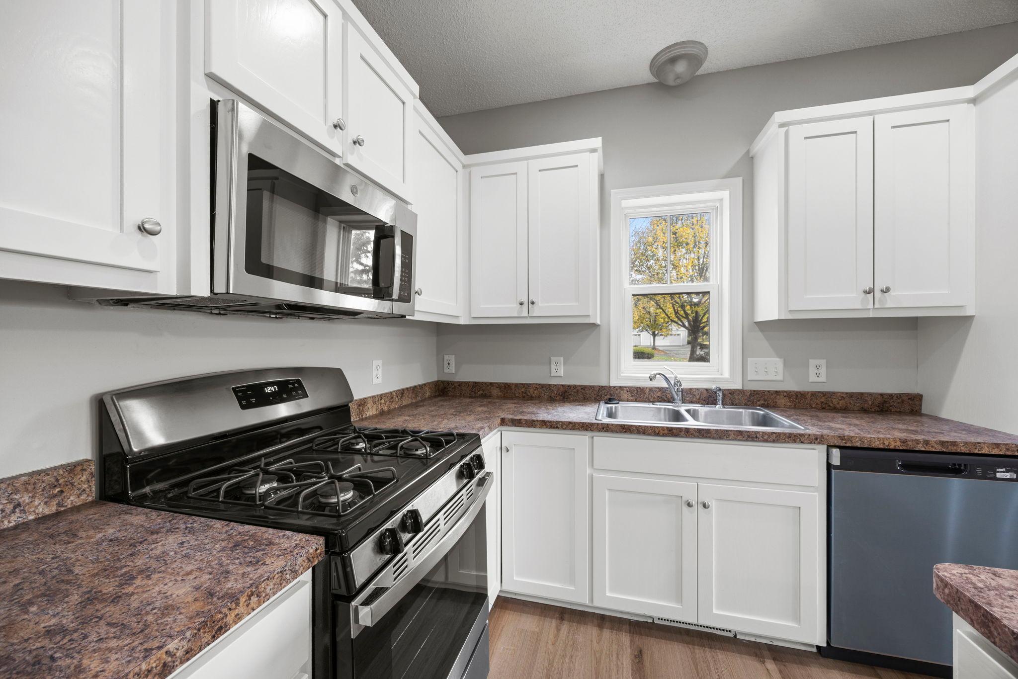 View of Residential at 3012 Cottage Lane, Maplewood MN 55109, Maplewood (16 of 42) - Mike Wilen | Minnesota Team Real Estate