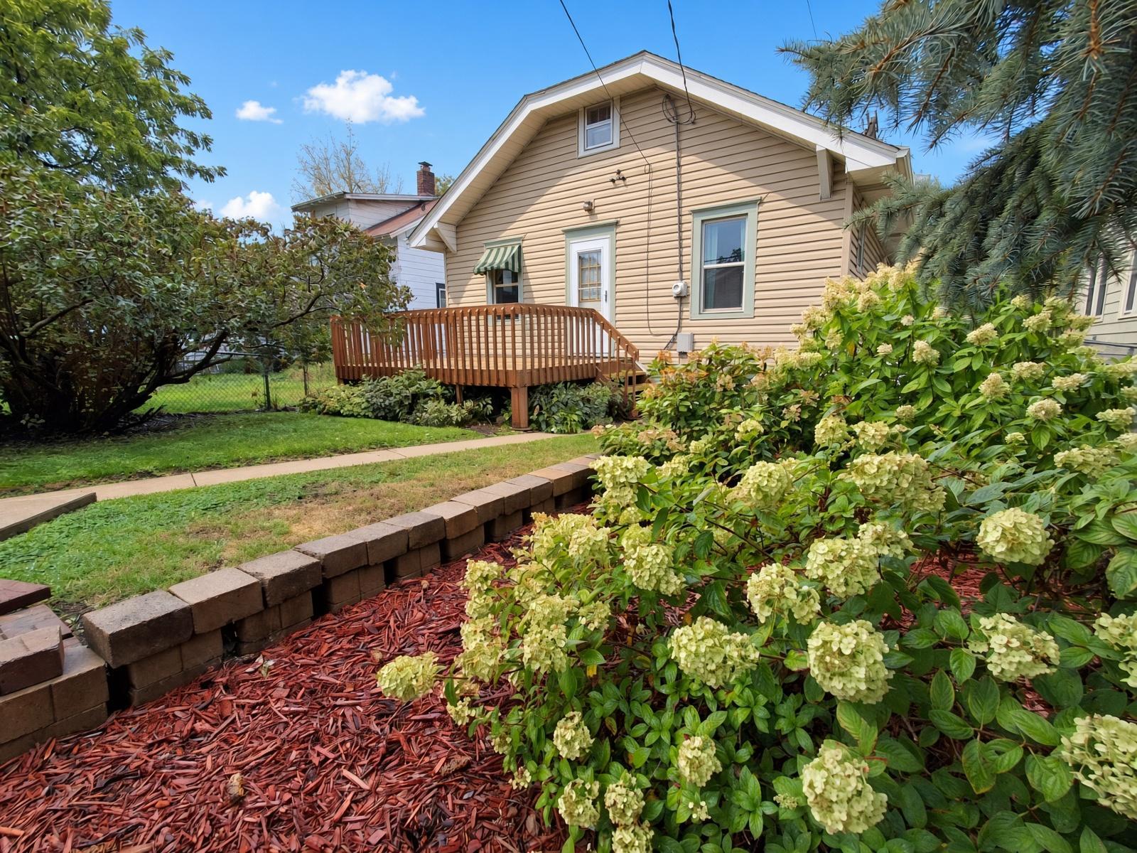 View of Residential at 300 Van Buren Avenue, Saint Paul MN 55103, Saint Paul (34 of 36) - Mike Wilen | Minnesota Team Real Estate