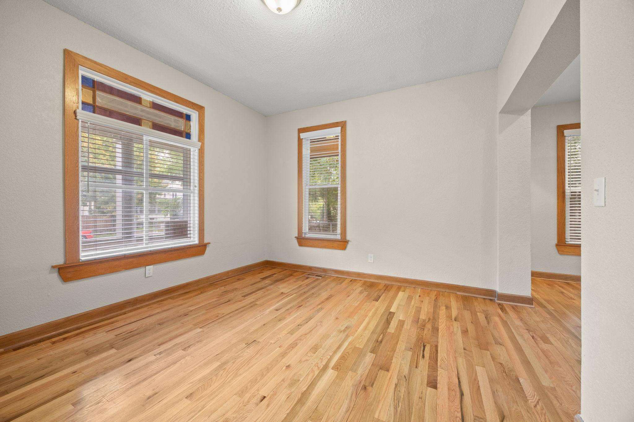 View of Residential at 2927 Girard Avenue, Minneapolis MN 55411, Minneapolis (10 of 25) - Mike Wilen | Minnesota Team Real Estate