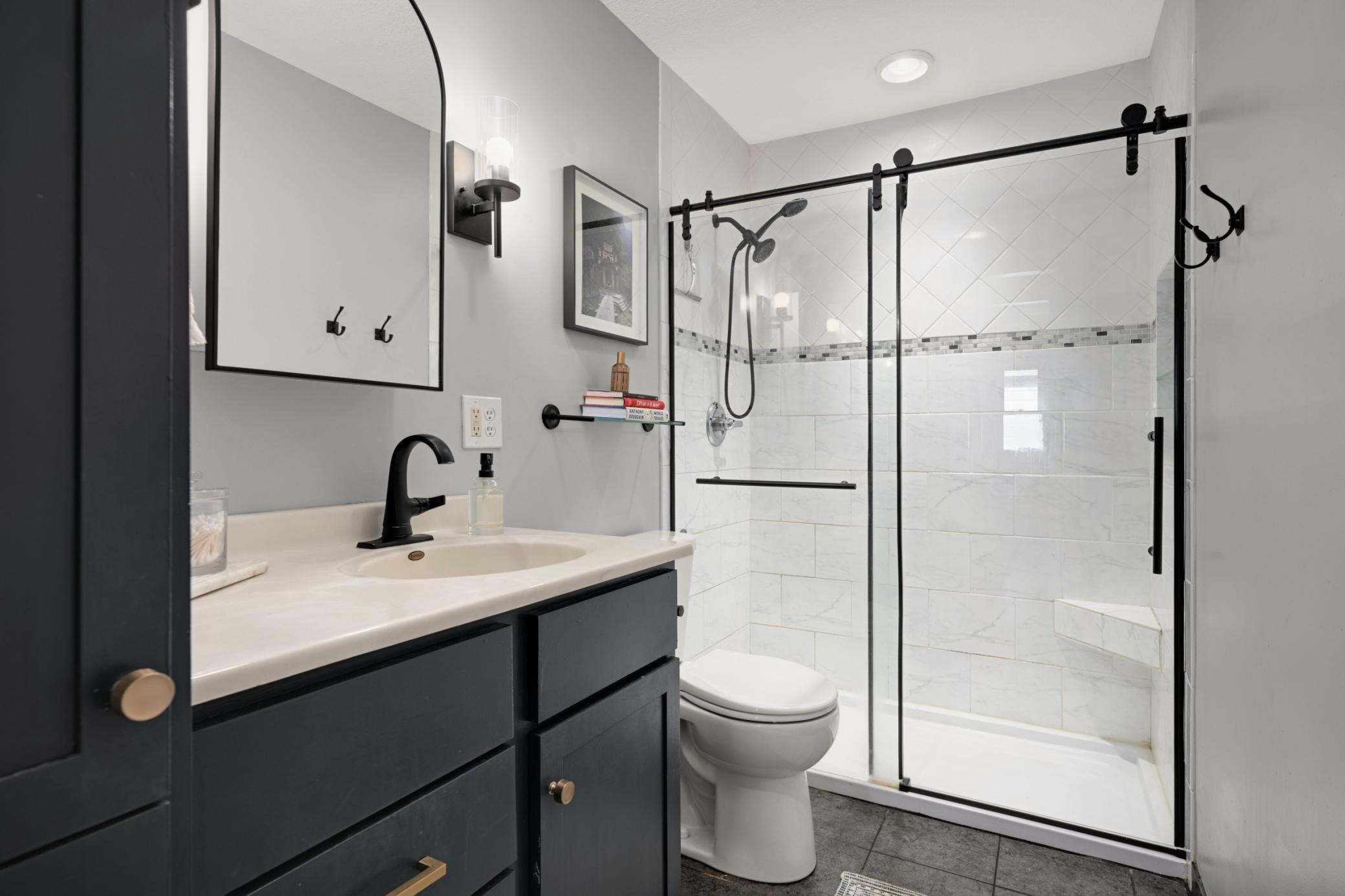 View of Residential at 639 Monroe Street, Minneapolis MN 55413, Minneapolis (10 of 29) - Mike Wilen | Minnesota Team Real Estate