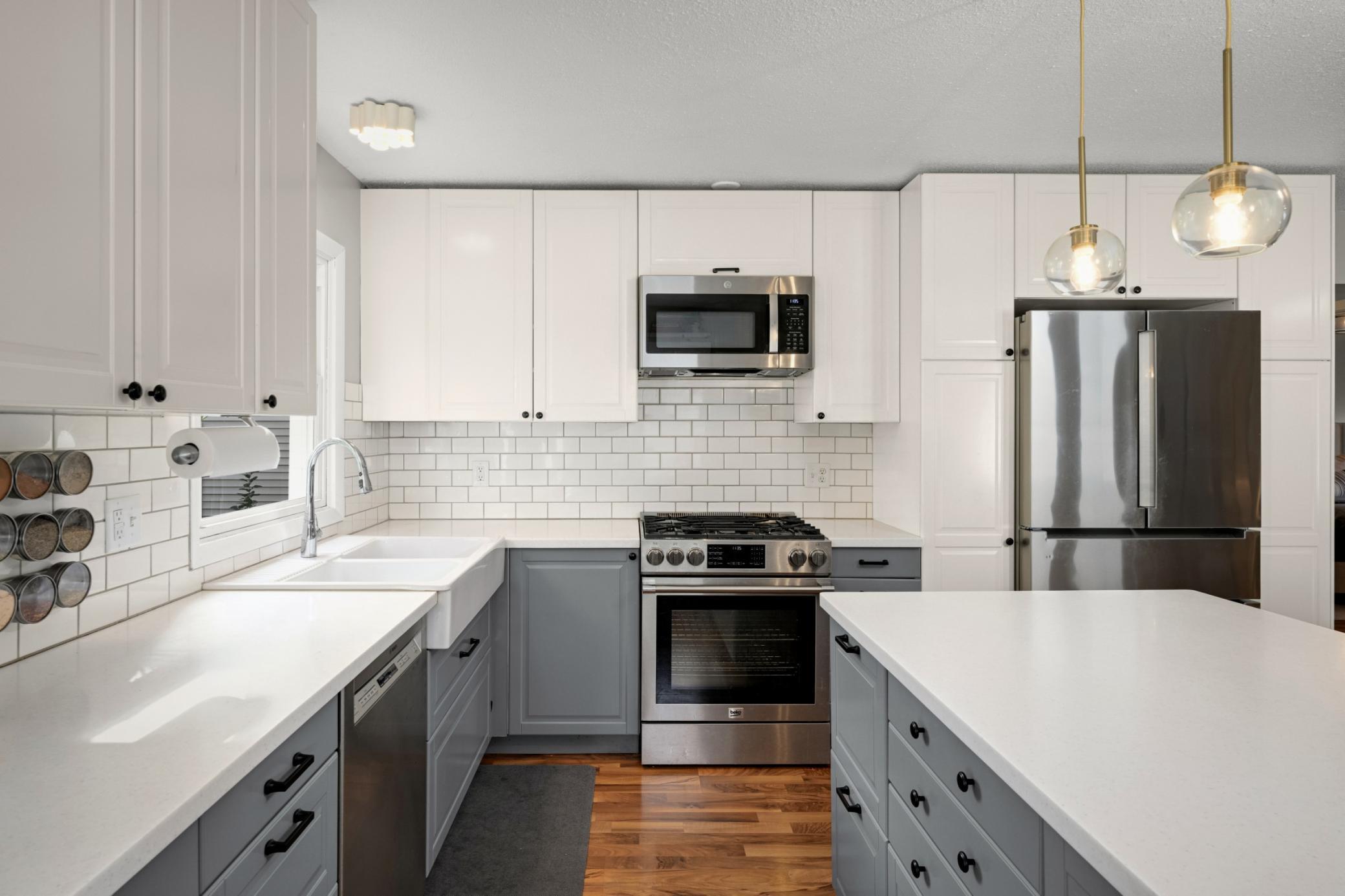 View of Residential at 639 Monroe Street, Minneapolis MN 55413, Minneapolis (3 of 29) - Mike Wilen | Minnesota Team Real Estate