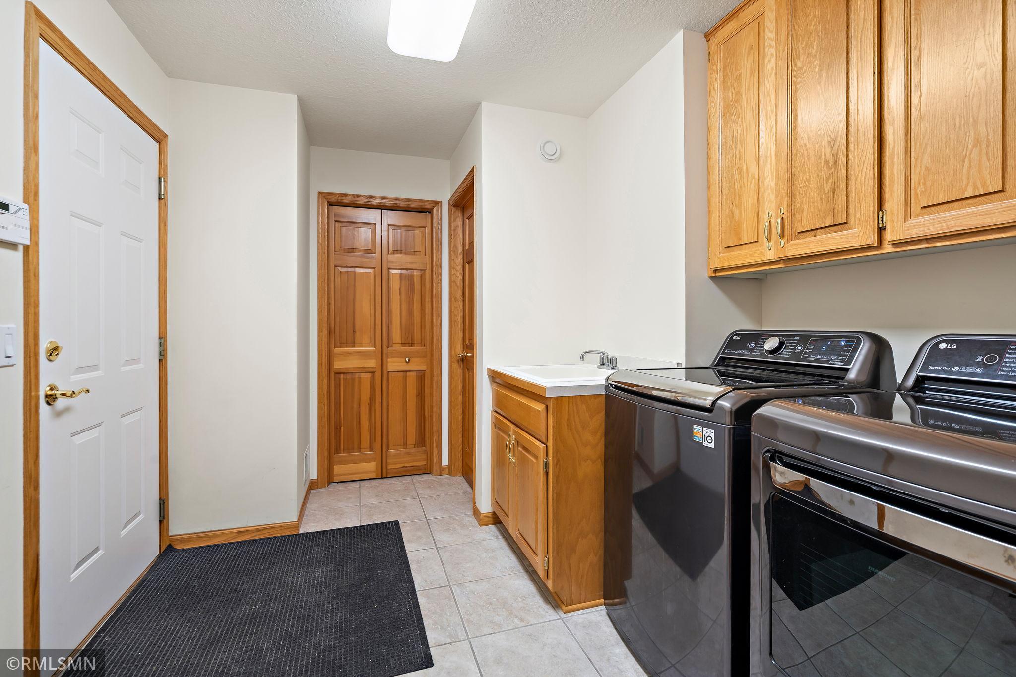 View of Residential at 4221 Bristol Run, Shoreview MN 55126, Shoreview (24 of 43) - Mike Wilen | Minnesota Team Real Estate